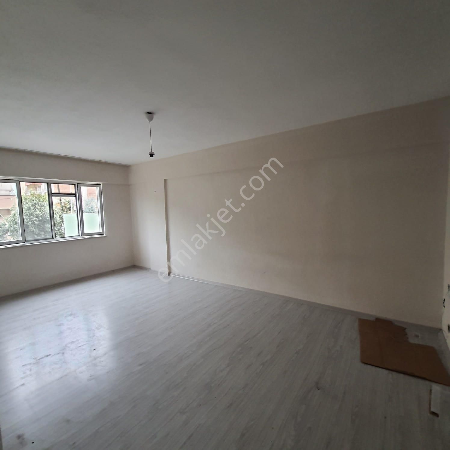 525 Yıldıztepe Mahallesinde Komple Satılık Bina - Görsel 23