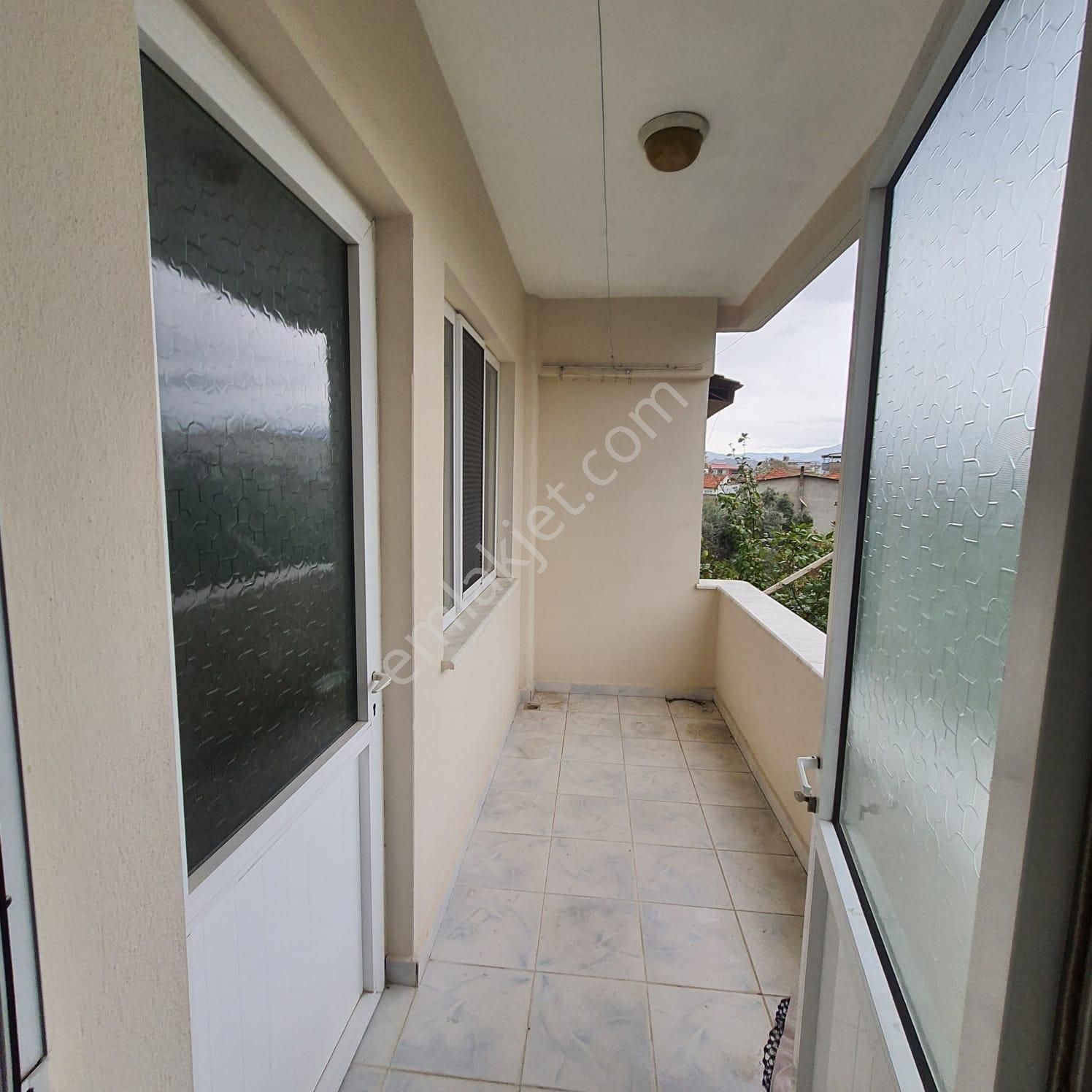 525 Yıldıztepe Mahallesinde Komple Satılık Bina - Görsel 27