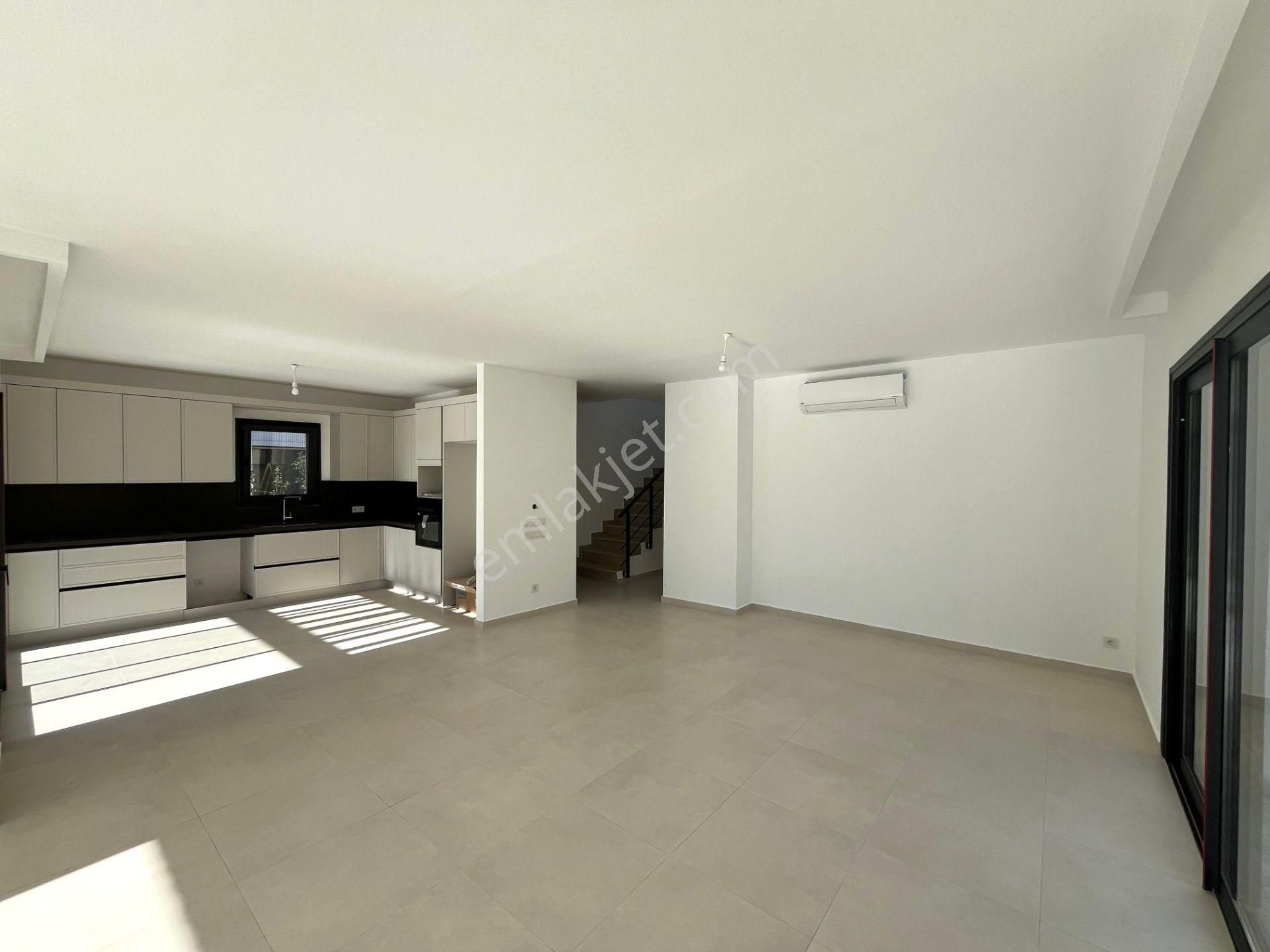 Agr Group'tan Bodrum Yalıkavak Satılık Geniş Bahçeli 3+1 Villa - Görsel 8