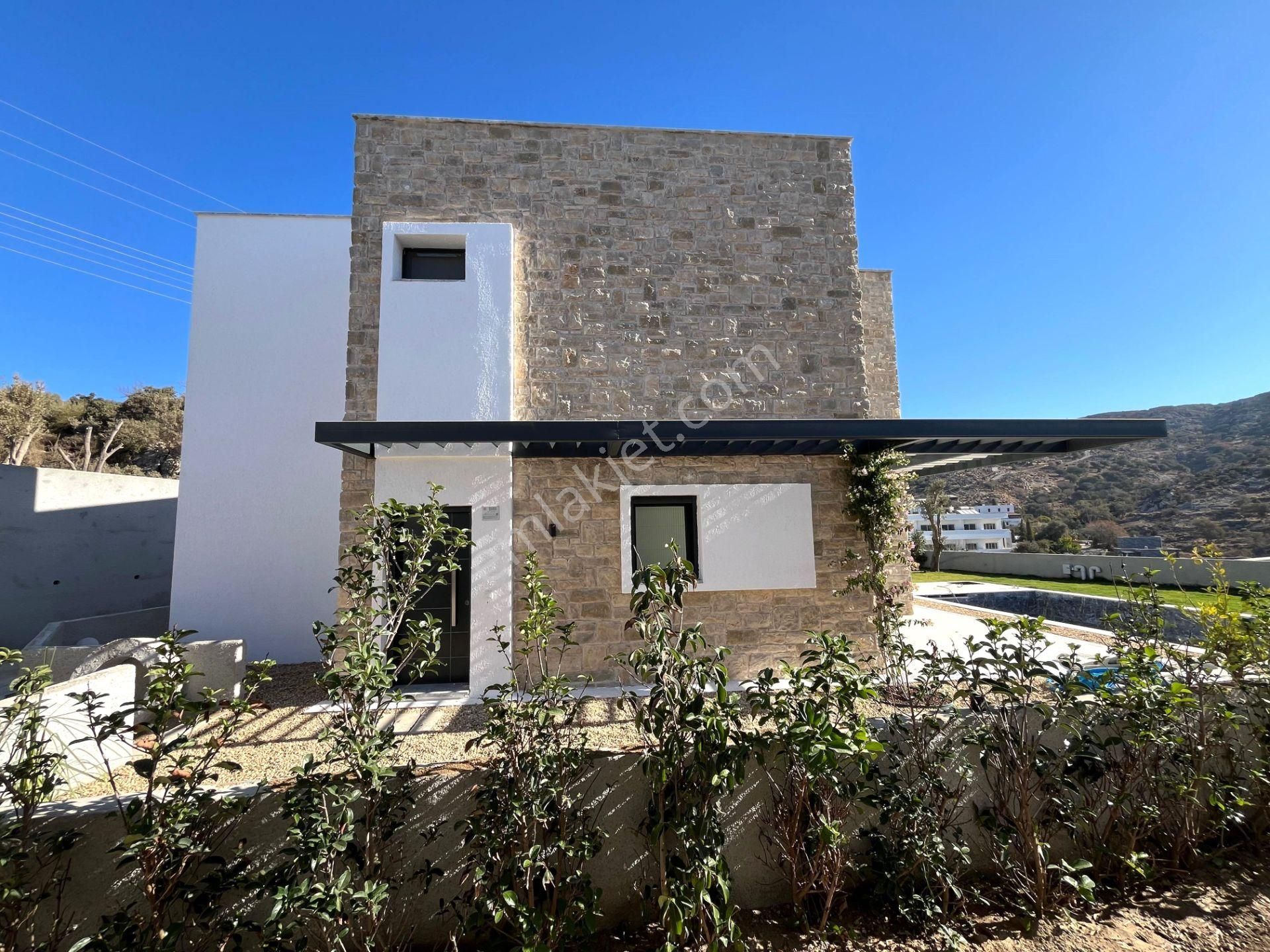 Agr Group'tan Bodrum Yalıkavak Satılık Geniş Bahçeli 3+1 Villa - Görsel 4