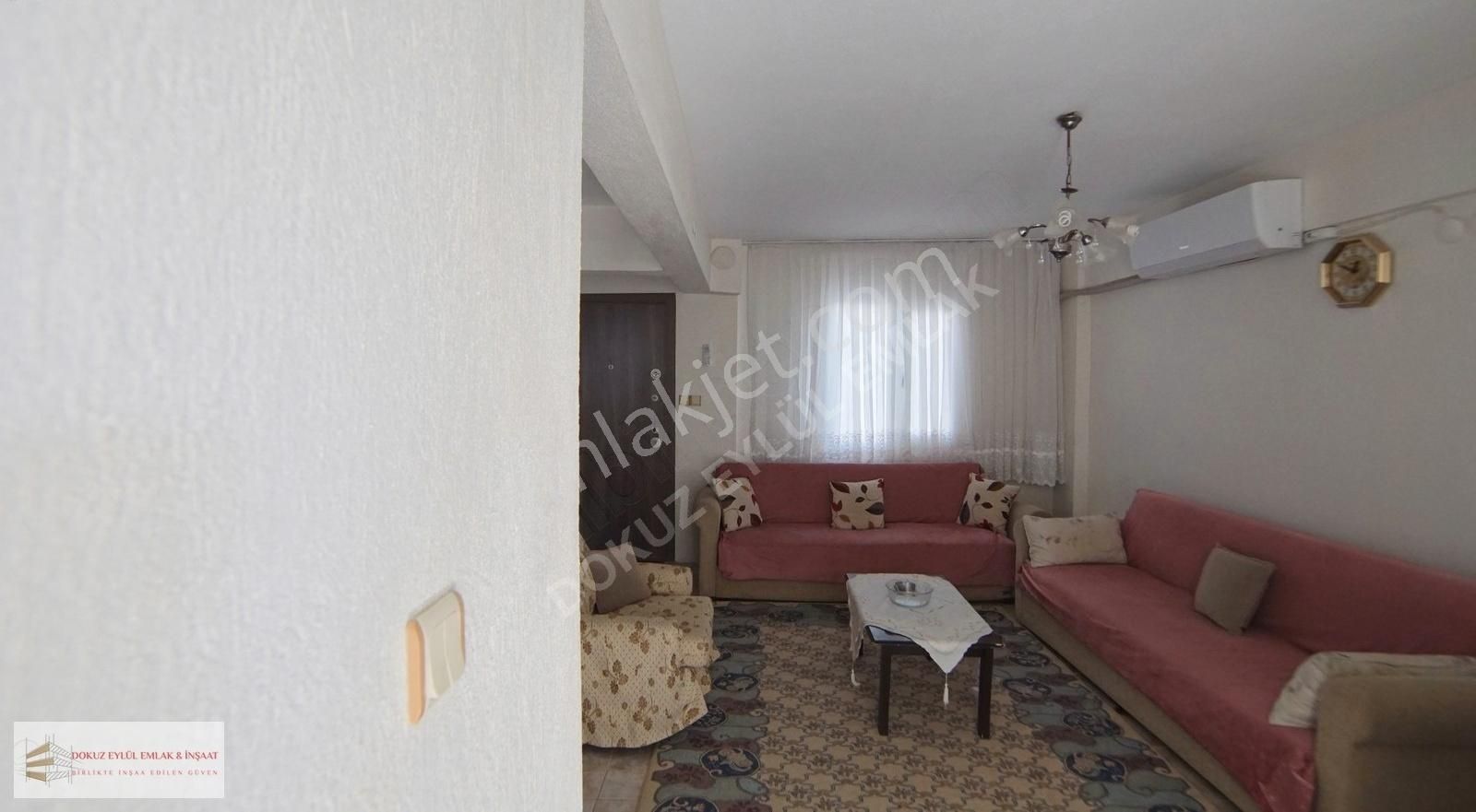 Dikili Maviköy Sitesinde Denize Sıfır 3+1 Bahçeli Villa - Görsel 3