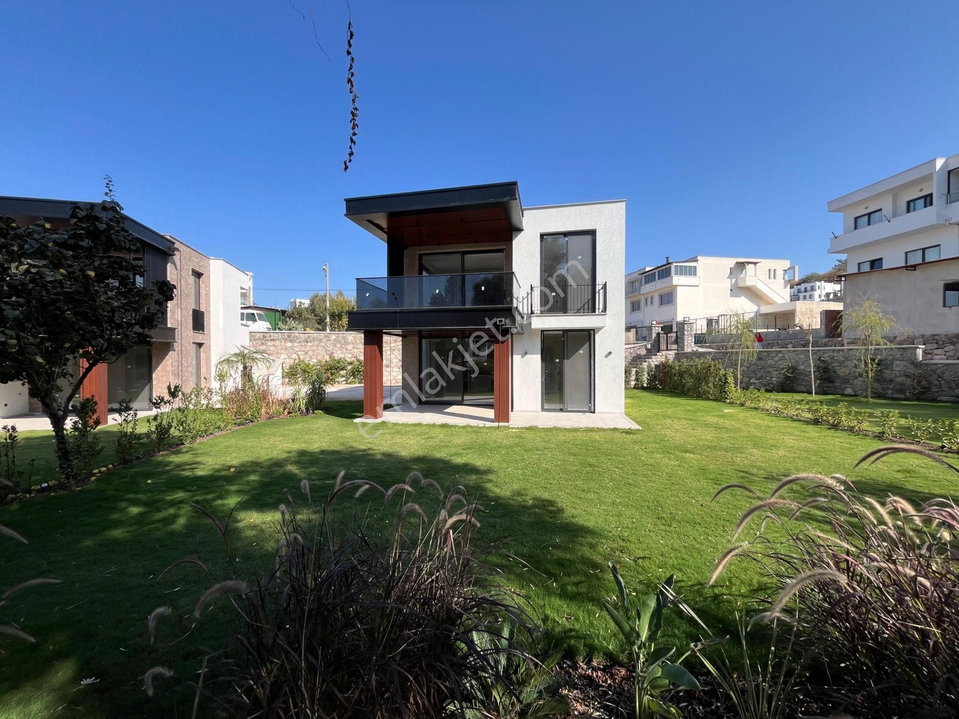 Agr Group'tan Bodrum Yalıkavak Satılık Geniş Bahçeli 3+1 Villa - Görsel 2