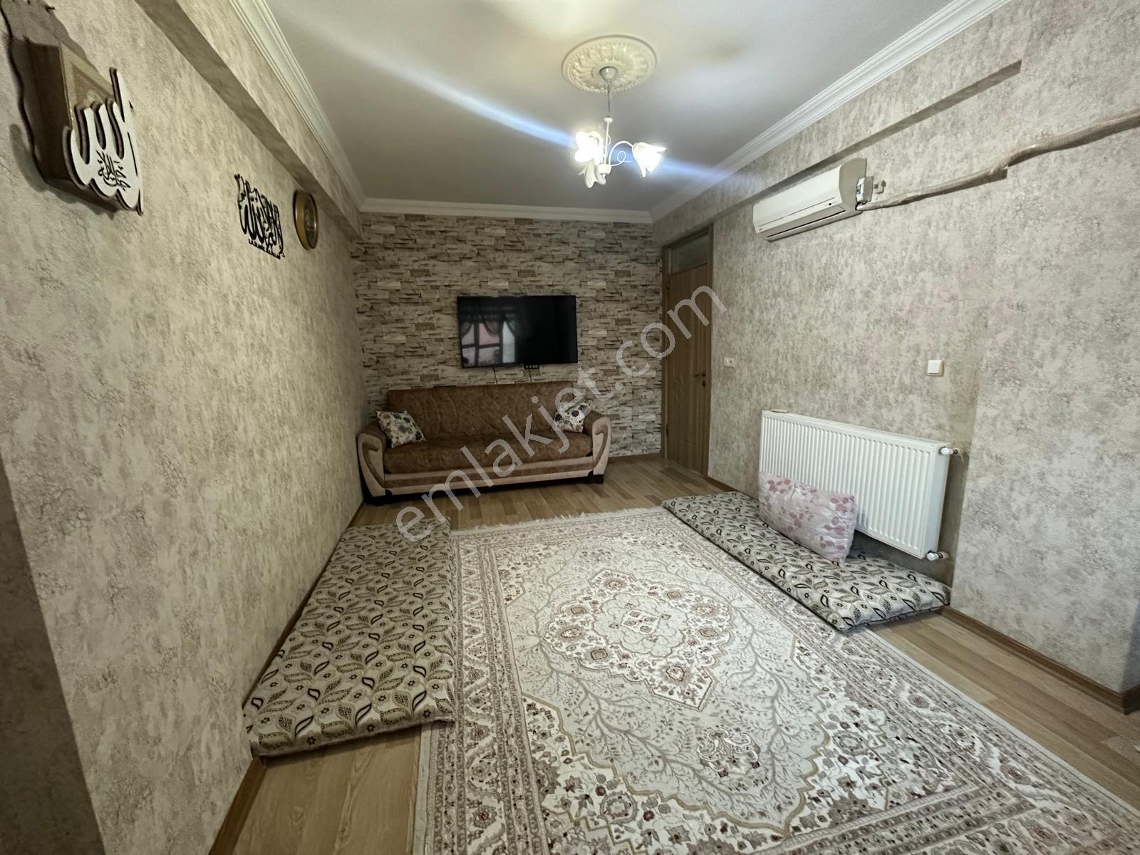 Akev Gayrimenkul'den Ahmet Yesevi'de Ara Kat Bakımlı 2+1 Daire - Görsel 8
