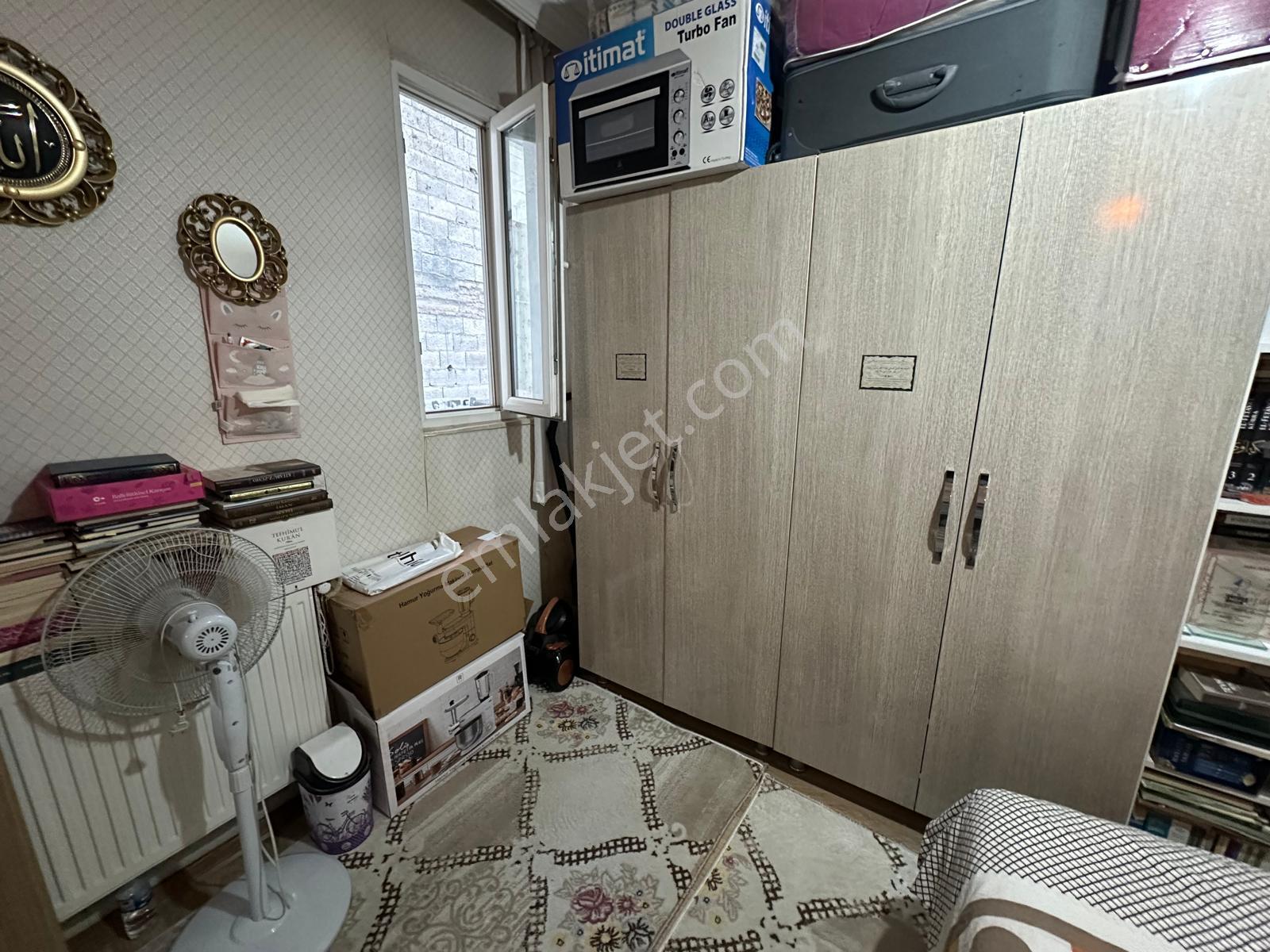 Akev Gayrimenkul'den Ahmet Yesevi'de Ara Kat Bakımlı 2+1 Daire - Görsel 10