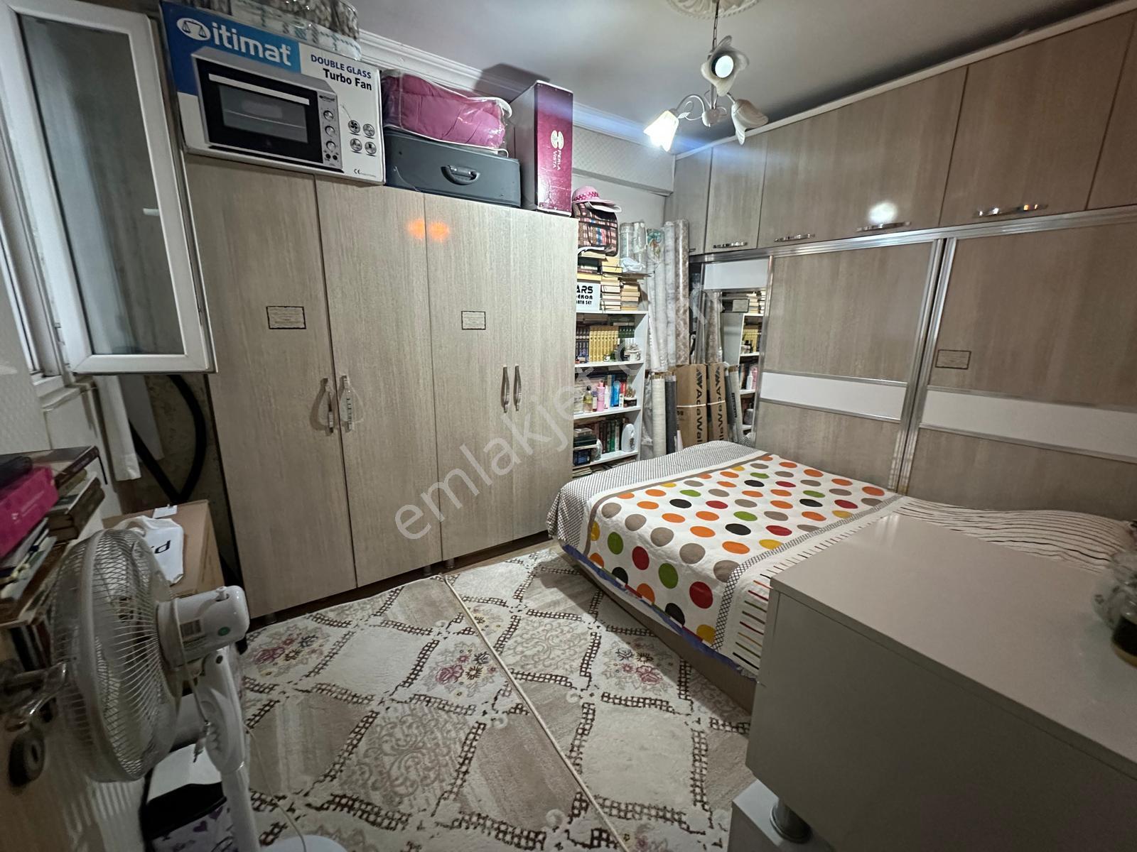 Akev Gayrimenkul'den Ahmet Yesevi'de Ara Kat Bakımlı 2+1 Daire - Görsel 9
