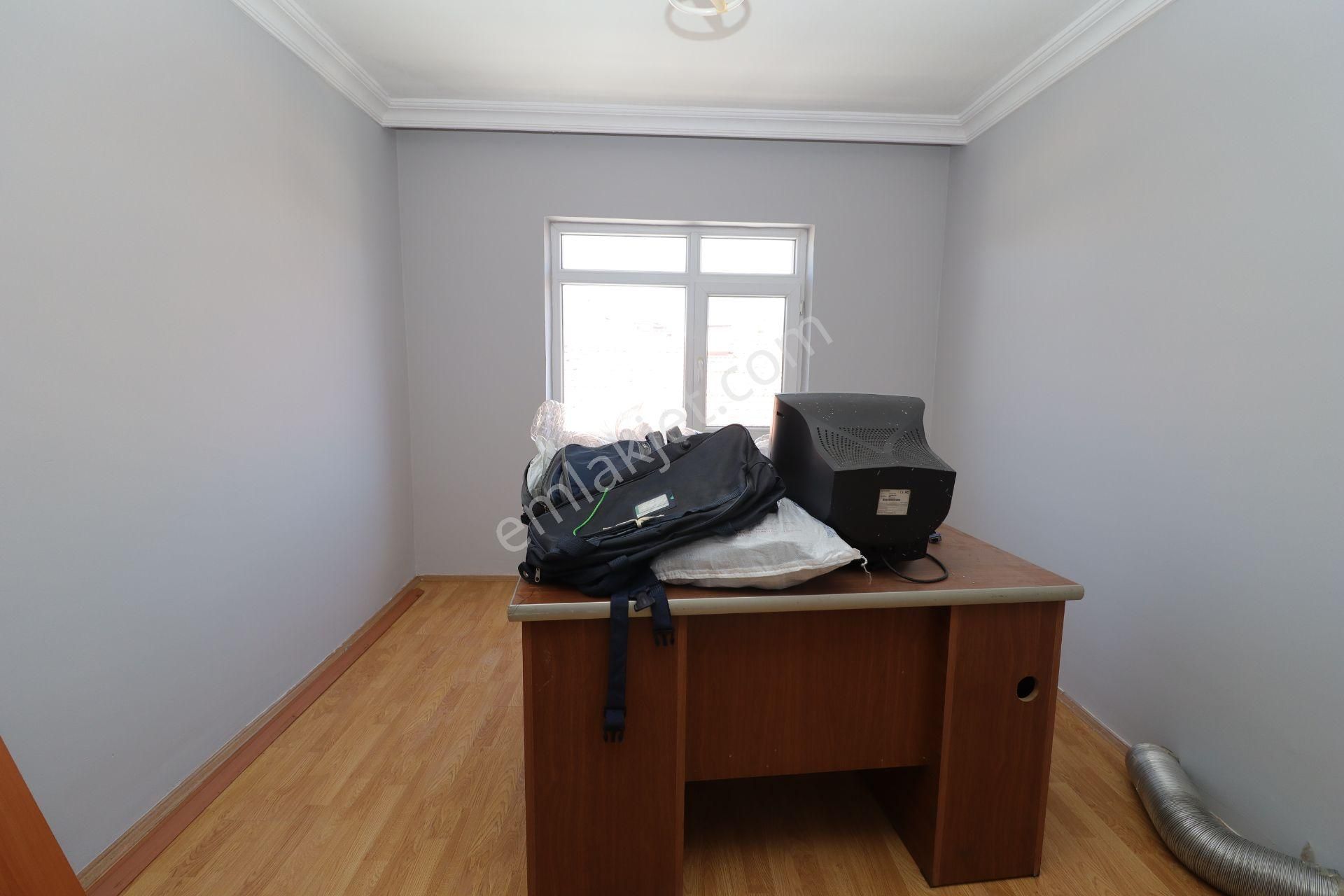 Akif'ten Elvan Mahallesinde Asansörlü 4+2 Teraslı Daire - Görsel 26