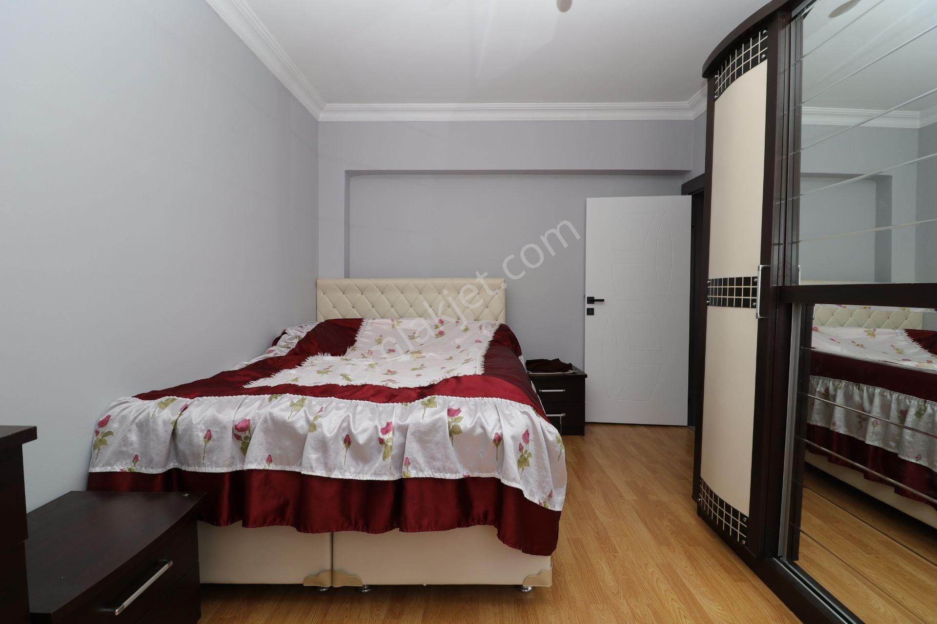 Akif'ten Elvan Mahallesinde Asansörlü 4+2 Teraslı Daire - Görsel 18