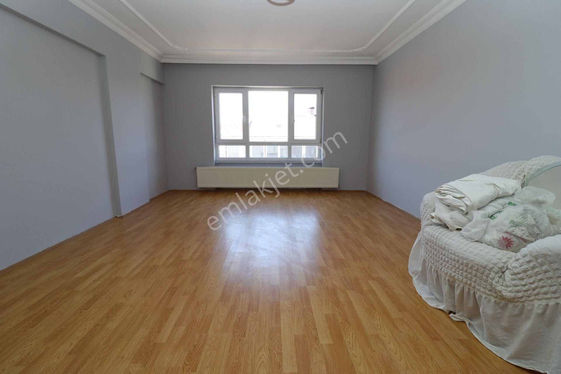 Akif'ten Elvan Mahallesinde Asansörlü 4+2 Teraslı Daire - Görsel 29