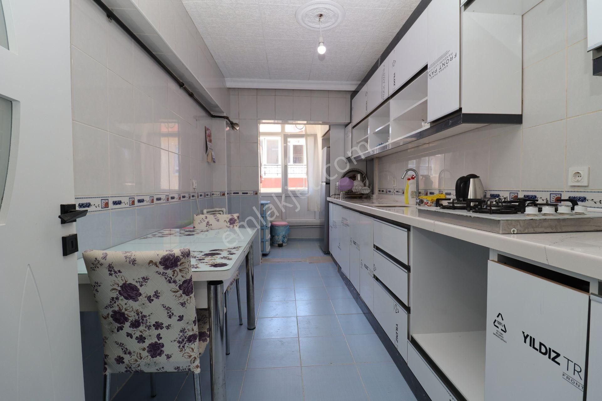 Akif'ten Elvan Mahallesinde Asansörlü 4+2 Teraslı Daire - Görsel 4