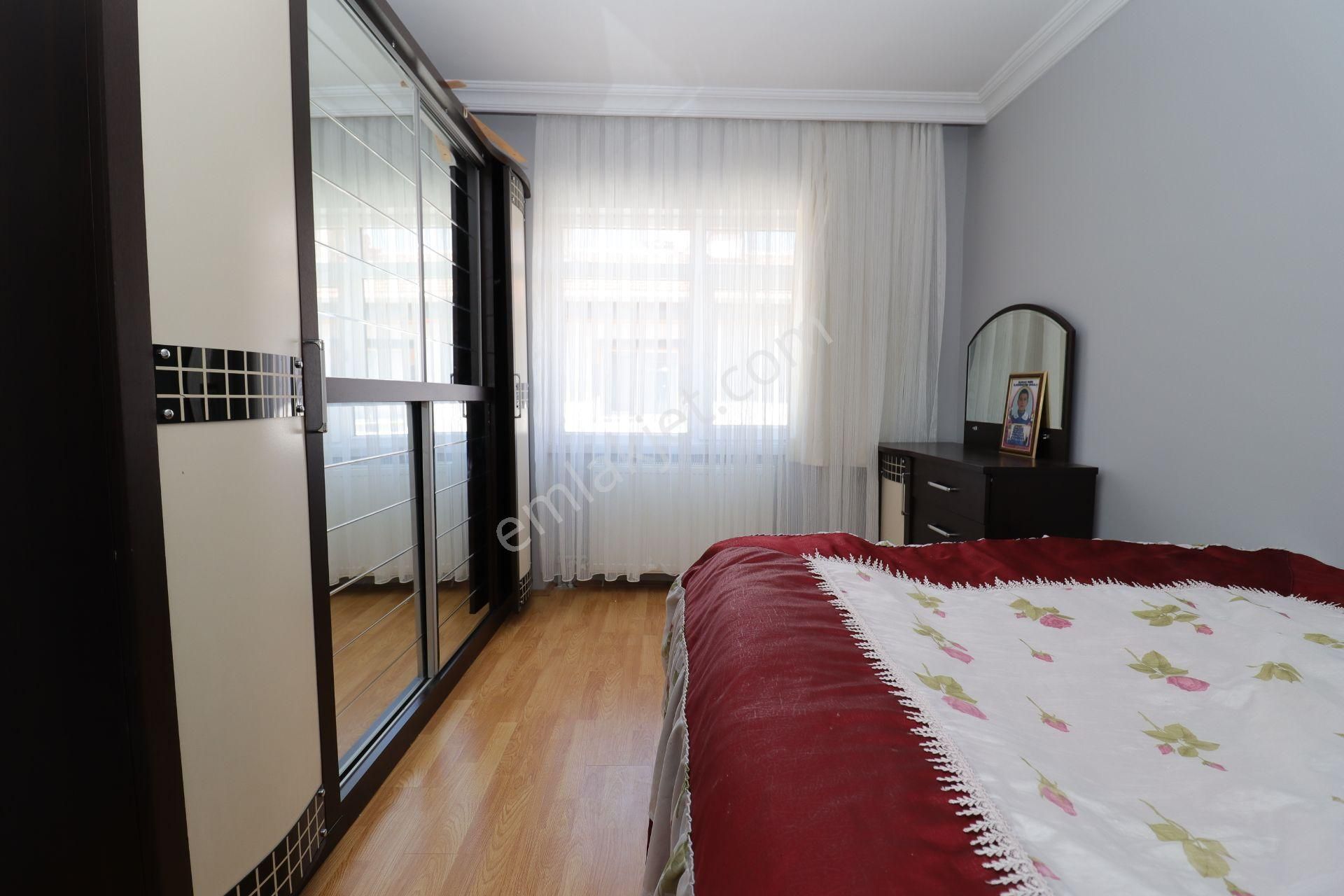 Akif'ten Elvan Mahallesinde Asansörlü 4+2 Teraslı Daire - Görsel 17