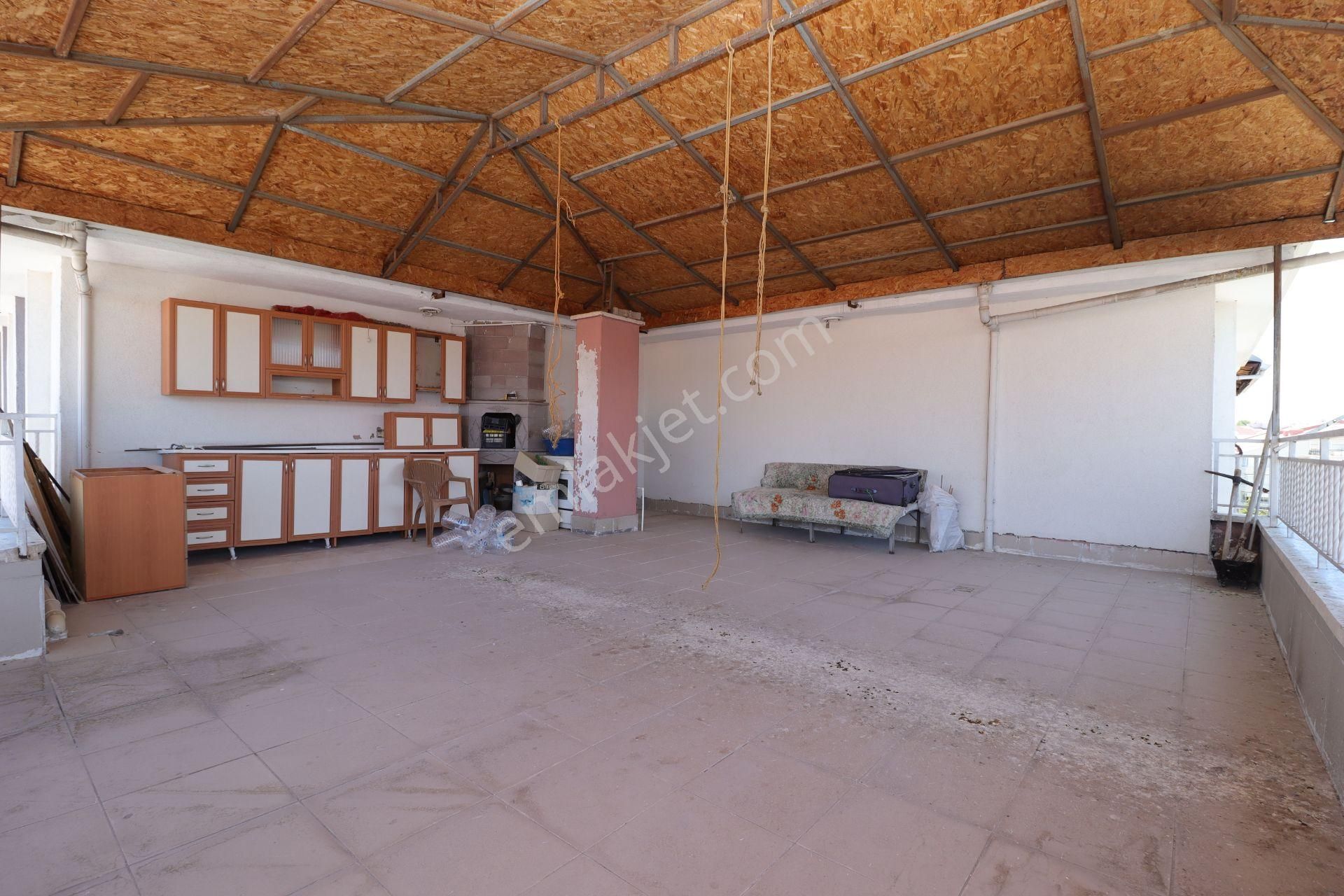 Akif'ten Elvan Mahallesinde Asansörlü 4+2 Teraslı Daire - Görsel 34