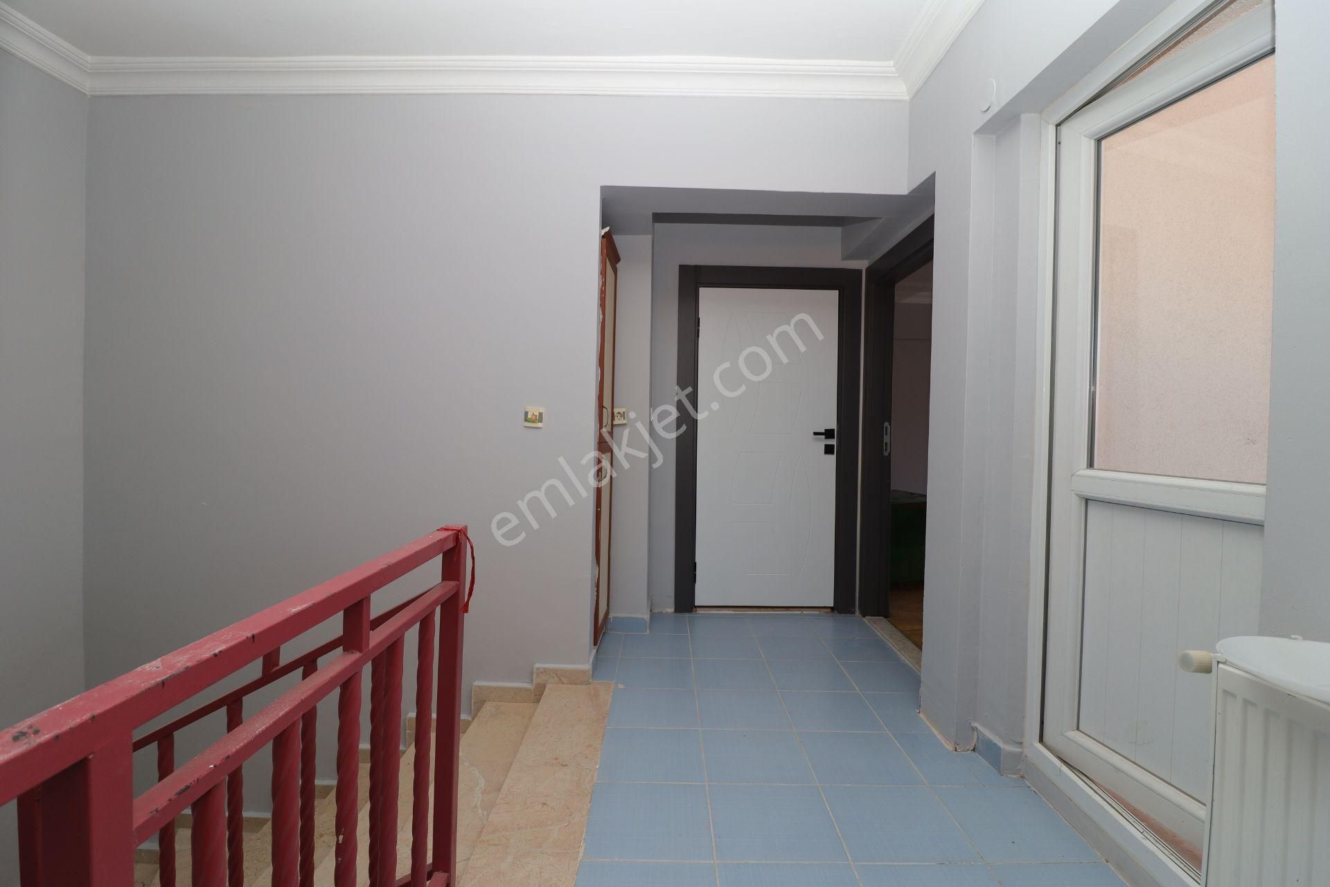 Akif'ten Elvan Mahallesinde Asansörlü 4+2 Teraslı Daire - Görsel 22