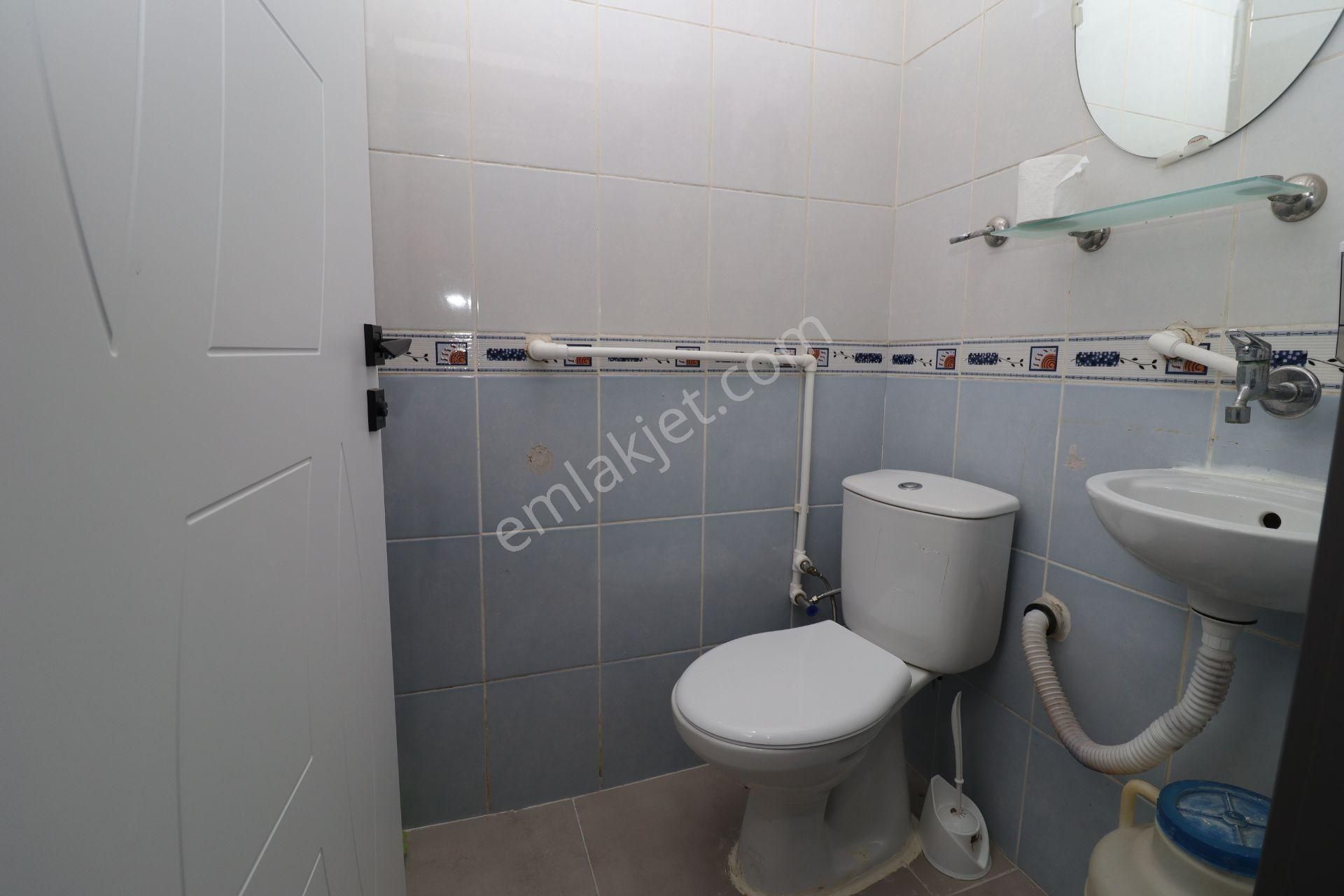 Akif'ten Elvan Mahallesinde Asansörlü 4+2 Teraslı Daire - Görsel 20