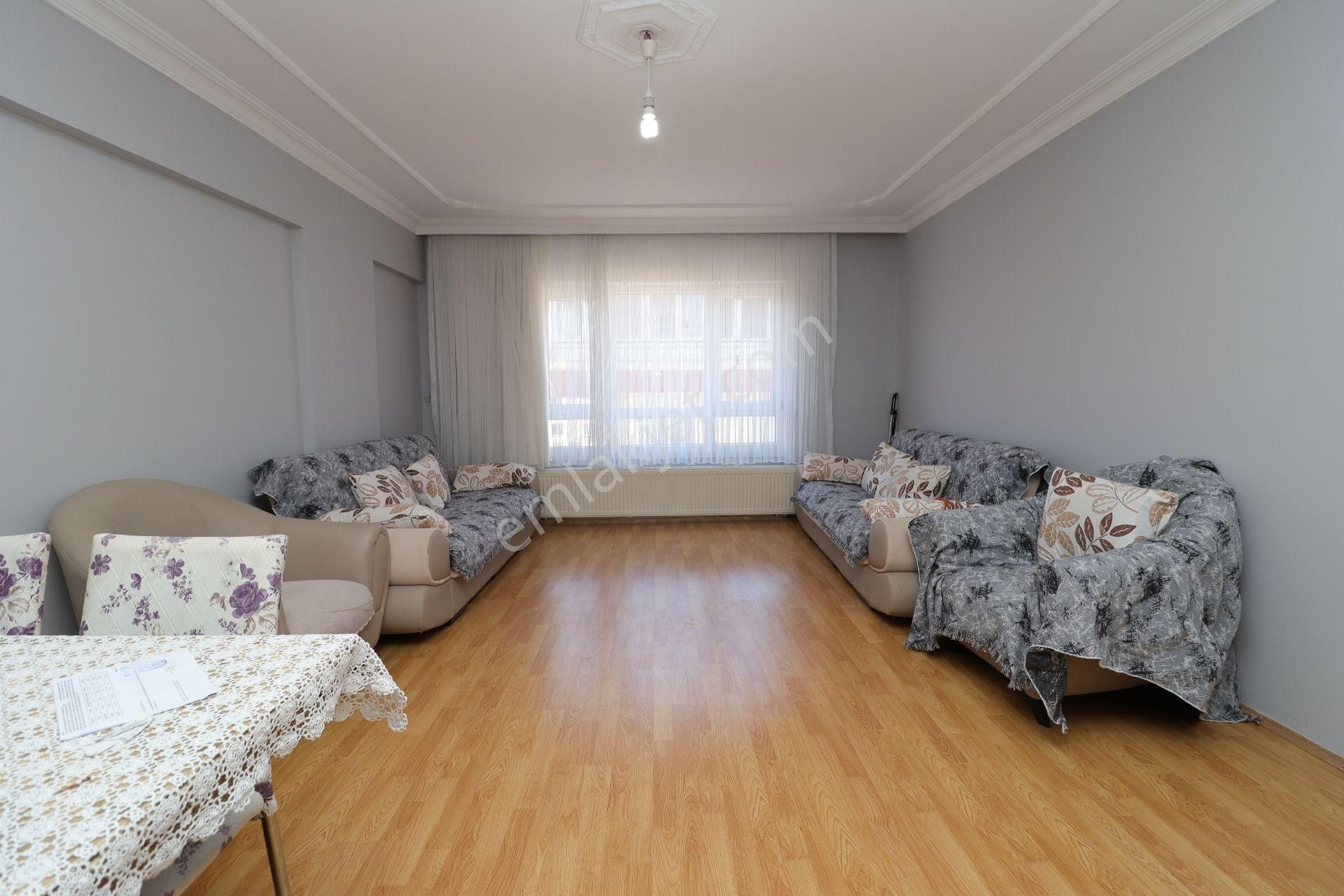 Akif'ten Elvan Mahallesinde Asansörlü 4+2 Teraslı Daire - Görsel 6