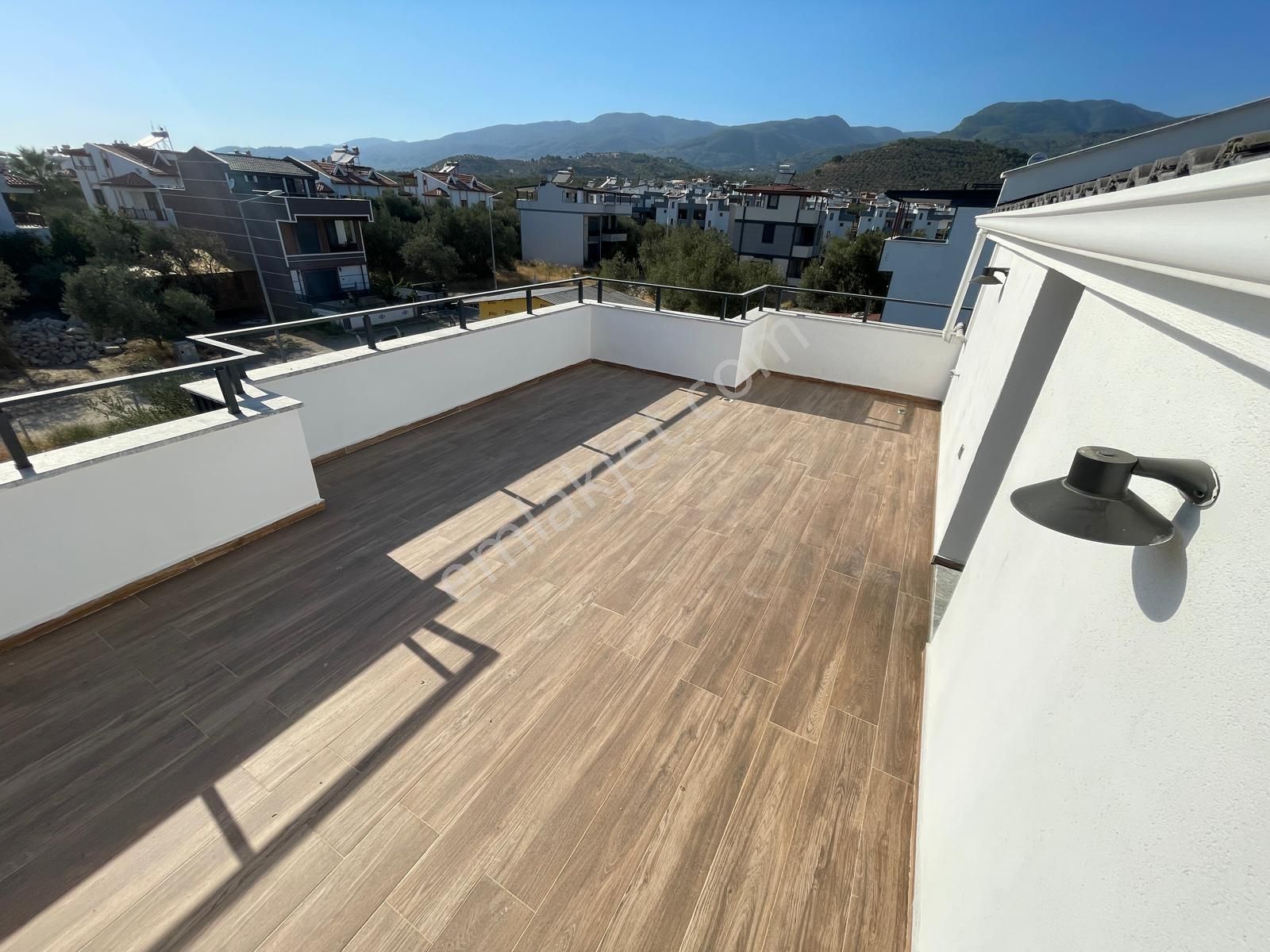 Sabri Pınarbaşı Gayrimenkul'den Güre Çamlıbel'de Satılık 6+1 Sıfır Villa - Görsel 25