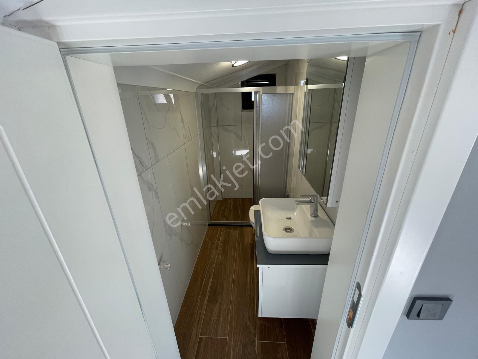 Sabri Pınarbaşı Gayrimenkul'den Güre Çamlıbel'de Satılık 6+1 Sıfır Villa - Görsel 27