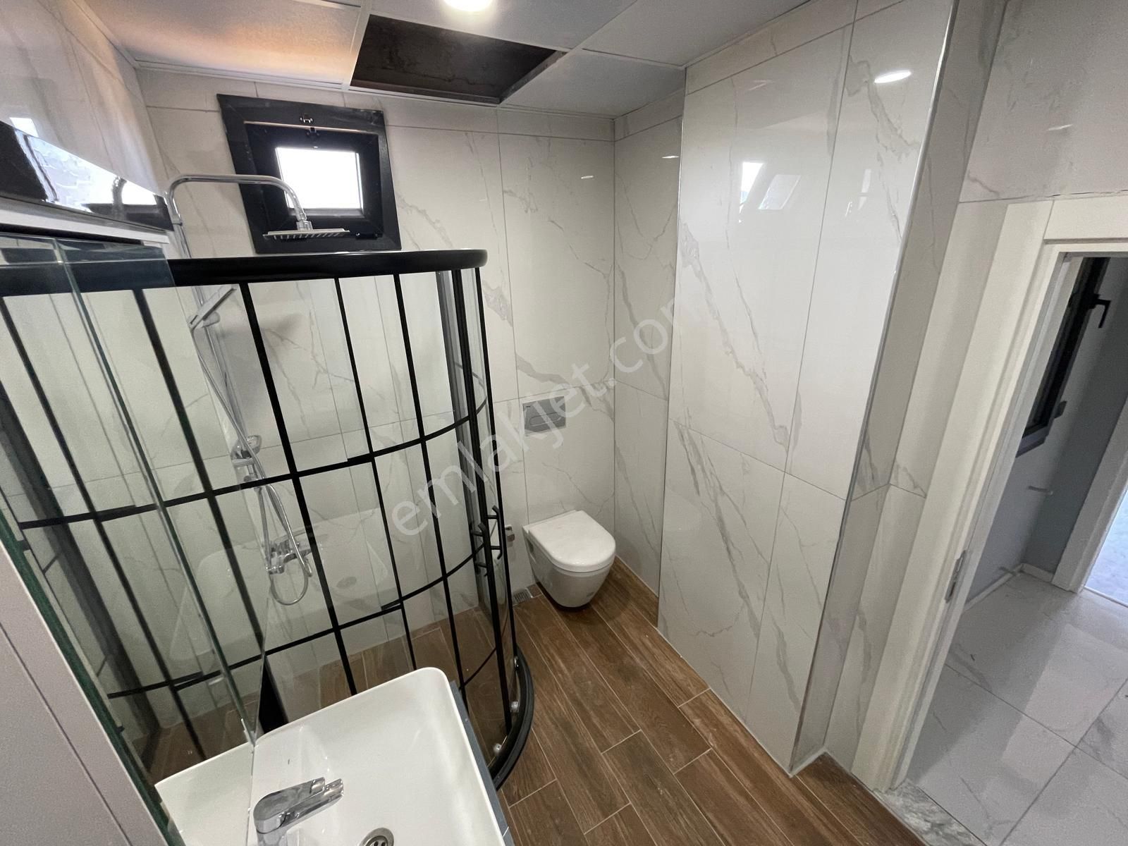 Sabri Pınarbaşı Gayrimenkul'den Güre Çamlıbel'de Satılık 6+1 Sıfır Villa - Görsel 10