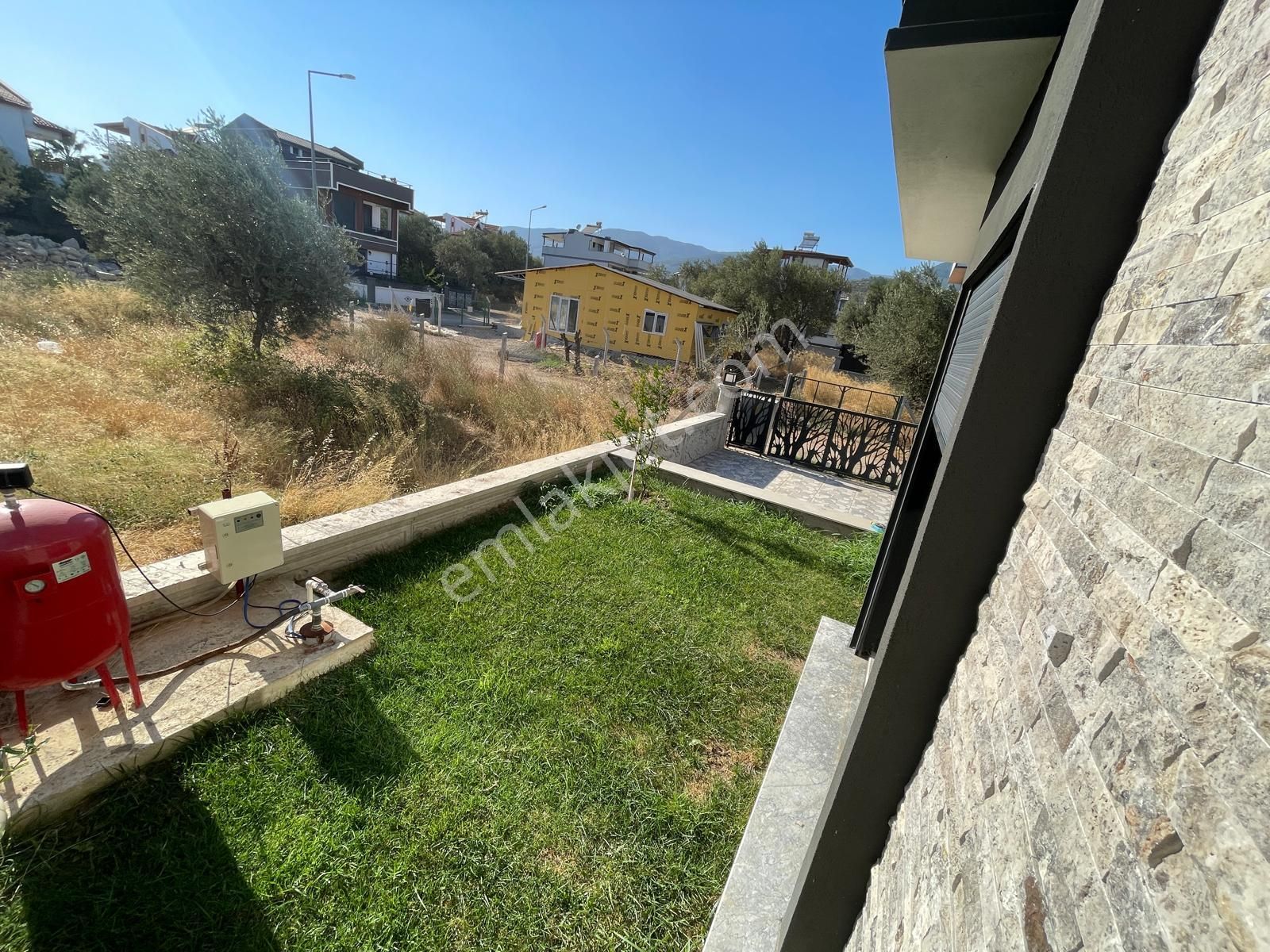 Sabri Pınarbaşı Gayrimenkul'den Güre Çamlıbel'de Satılık 6+1 Sıfır Villa - Görsel 33