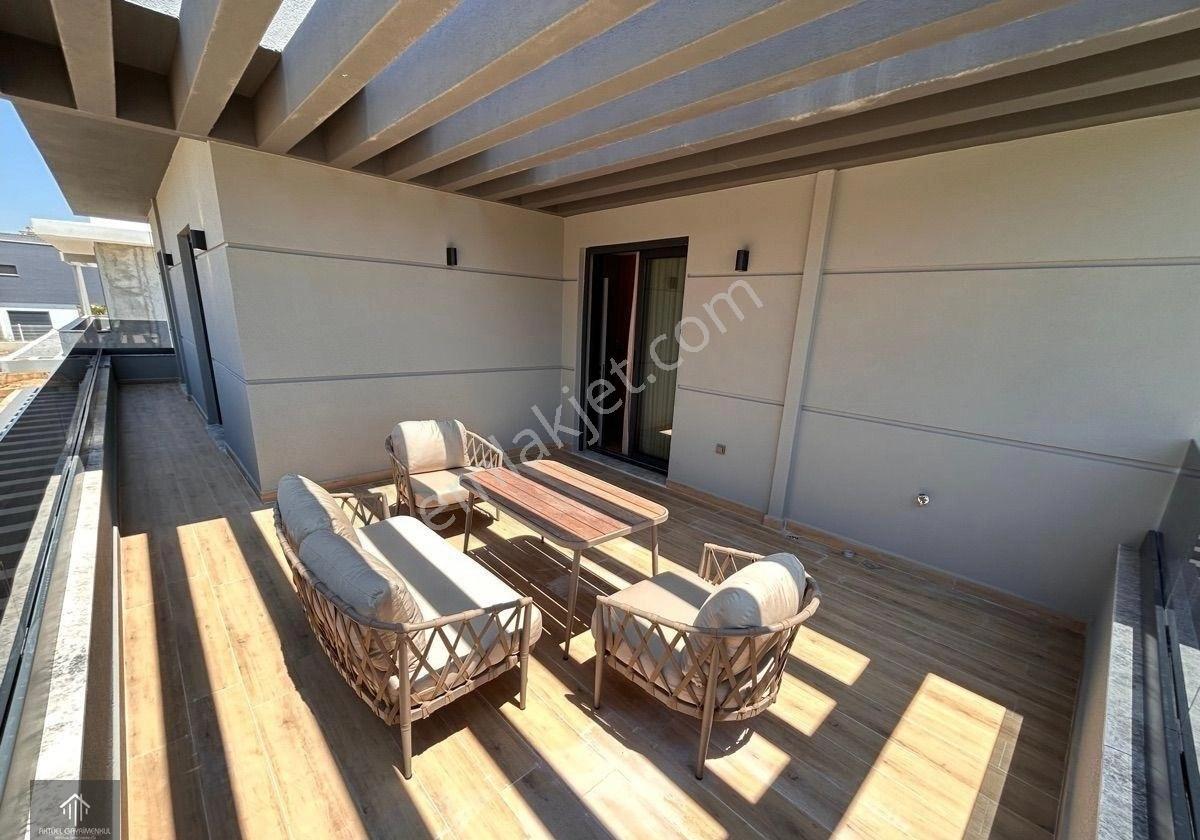 Kuşadası Değirmendere Mah. Denize Yakın Müstakil 4+1 Sıfır Kaliteli Lüks Villa - Görsel 33