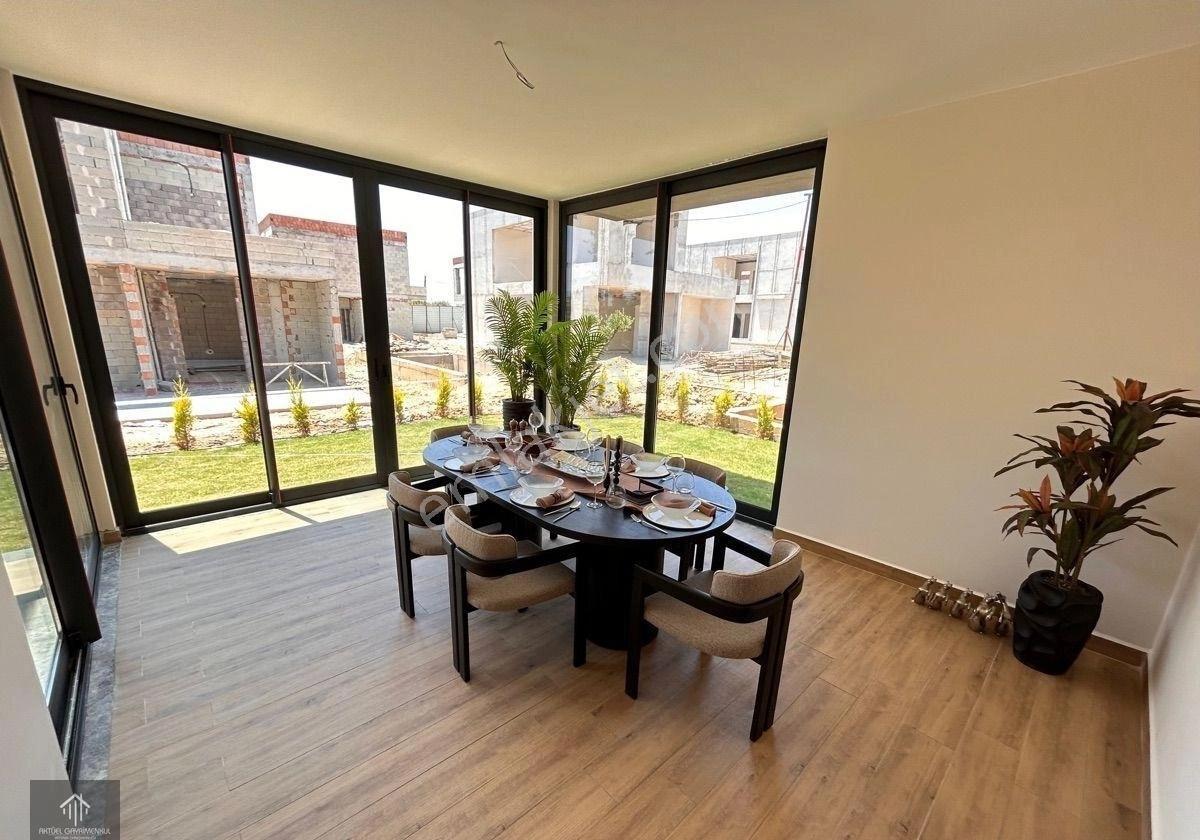Kuşadası Değirmendere Mah. Denize Yakın Müstakil 4+1 Sıfır Kaliteli Lüks Villa - Görsel 20