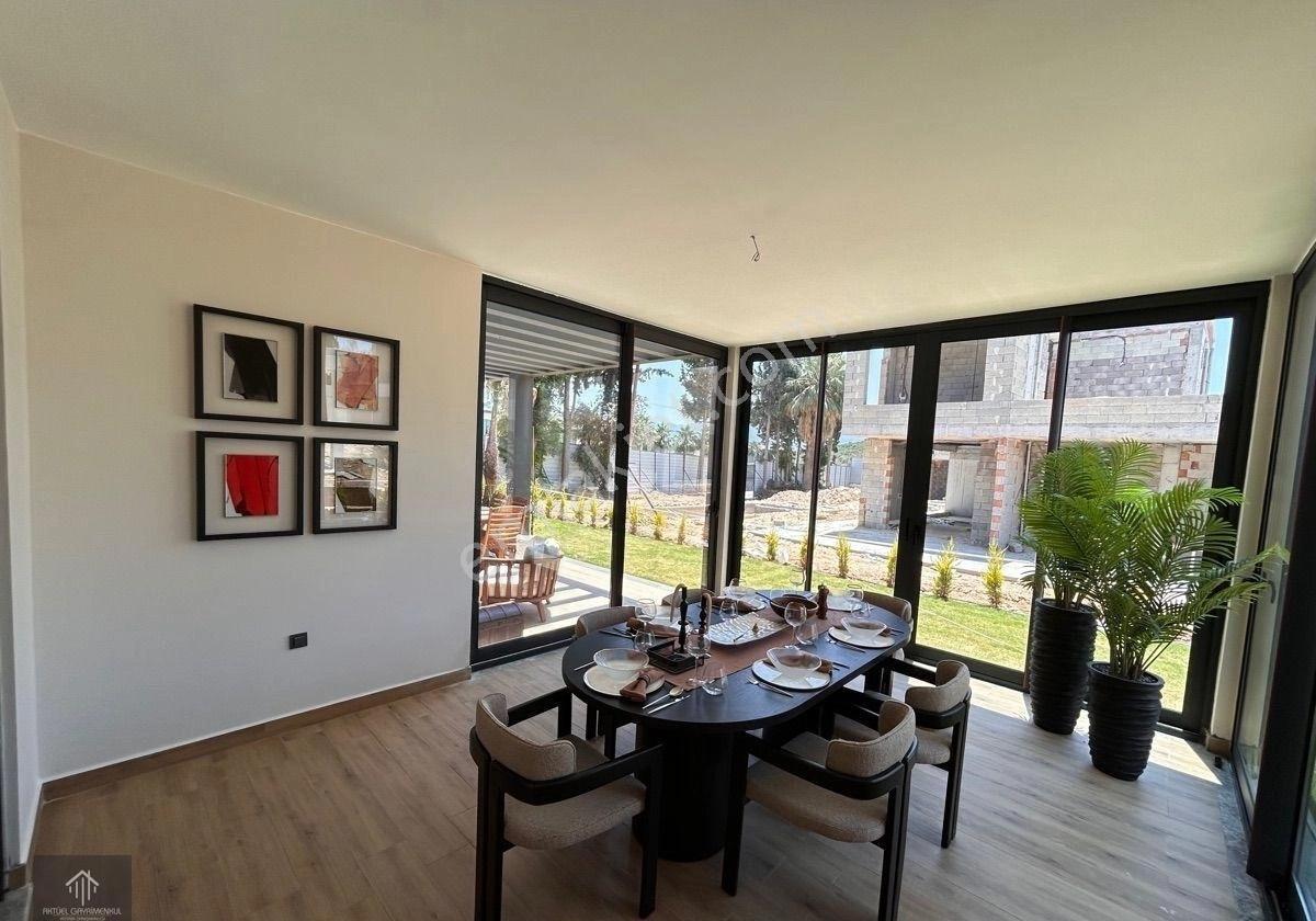 Kuşadası Değirmendere Mah. Denize Yakın Müstakil 4+1 Sıfır Kaliteli Lüks Villa - Görsel 26