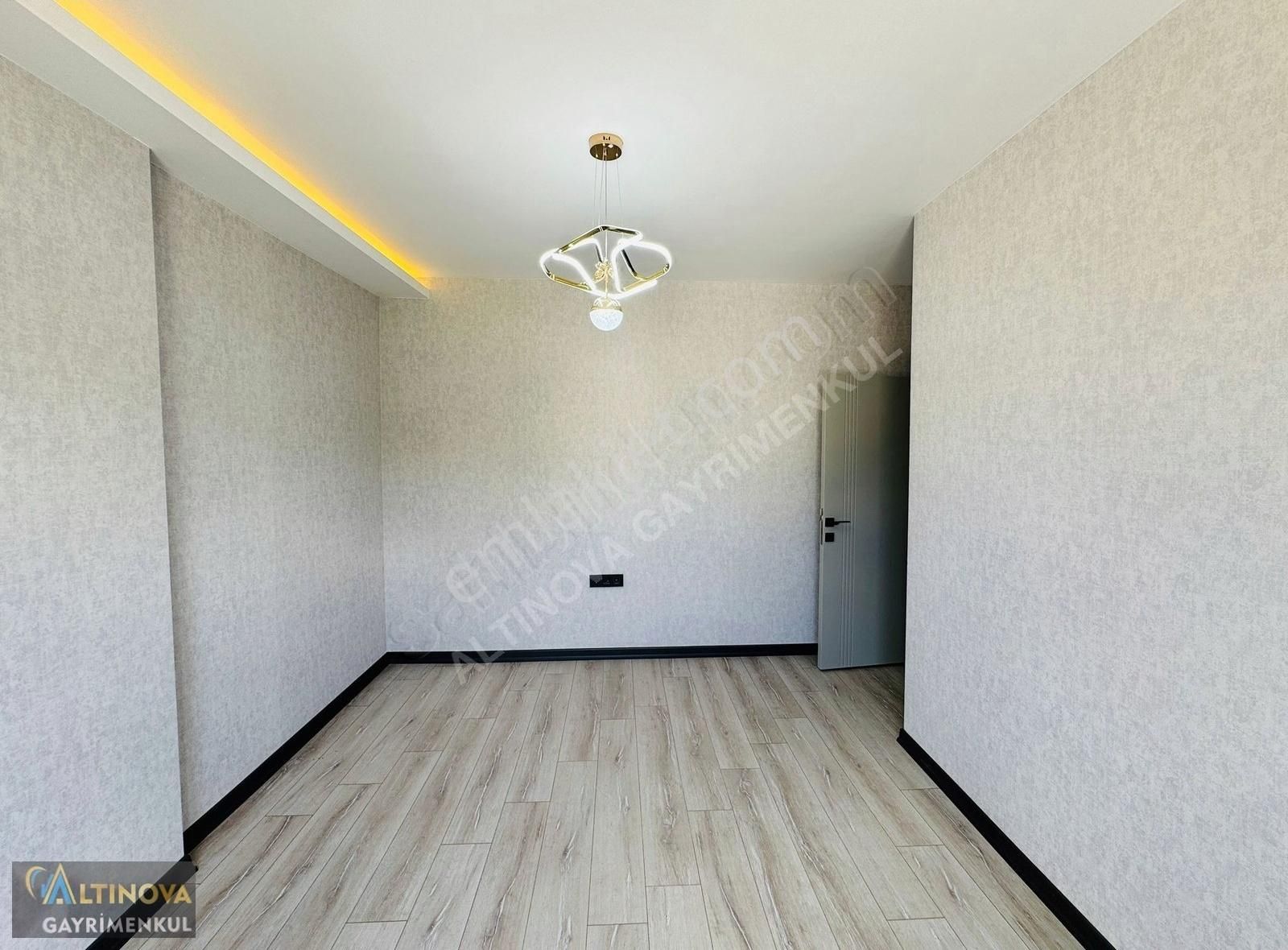 Keçiörende Benzersiz Yapıda Satılık 3+1 Lüx Daire - Görsel 15