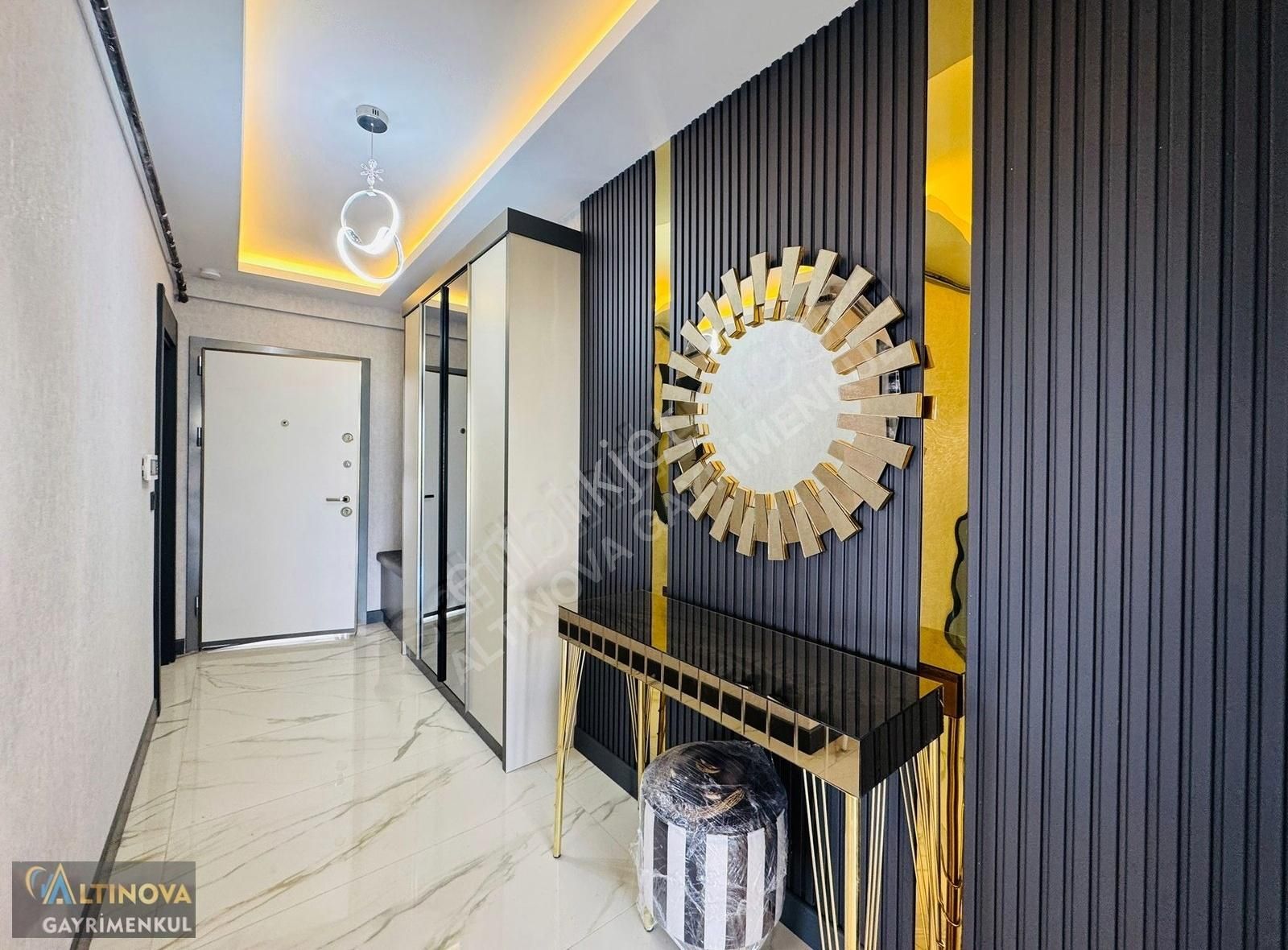 Keçiörende Benzersiz Yapıda Satılık 3+1 Lüx Daire - Görsel 9