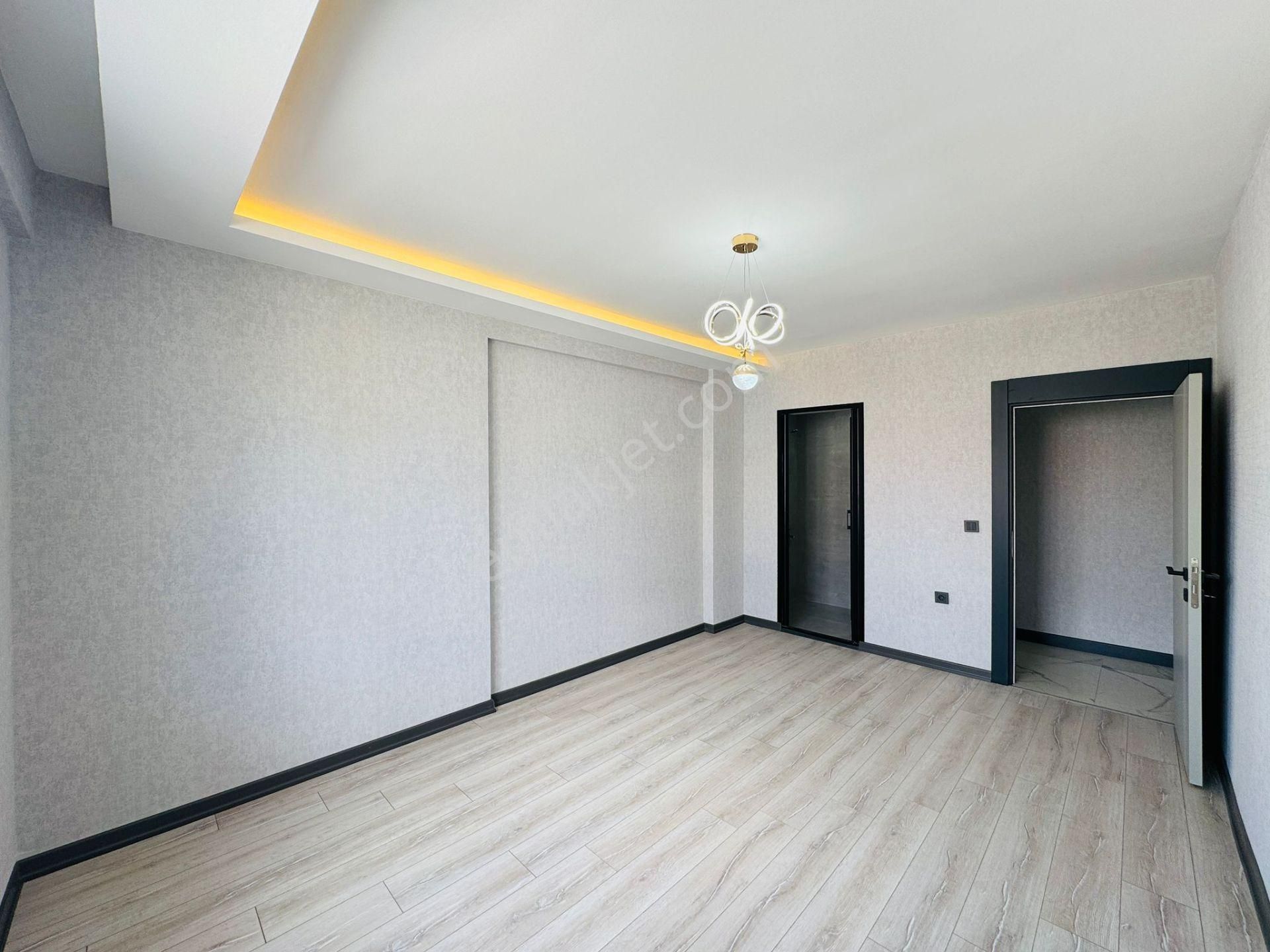 Keçiörende Benzersiz Yapıda Satılık 3+1 Lüx Daire - Görsel 18