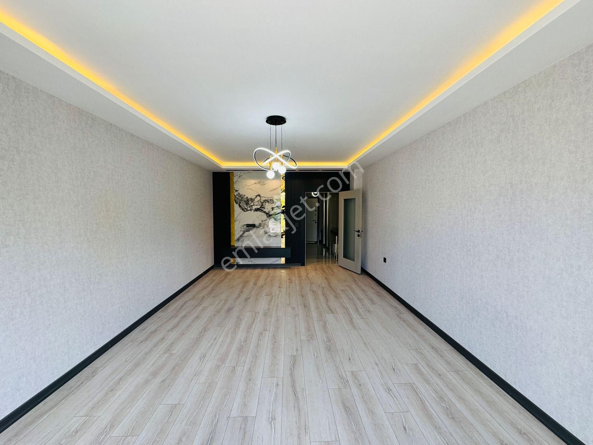 Keçiörende Benzersiz Yapıda Satılık 3+1 Lüx Daire - Görsel 6