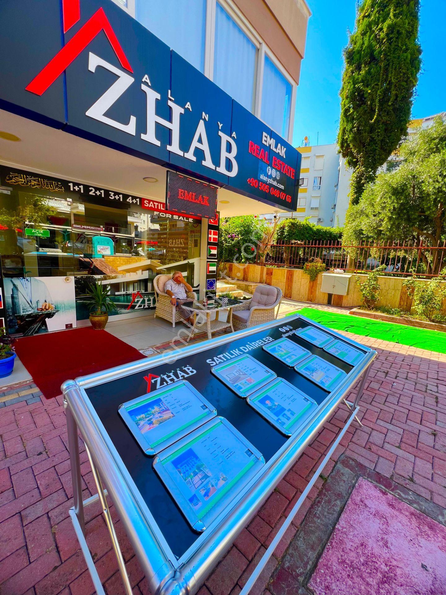 Alanya Mahmutlar Denize Sıfır 2+1kat 3 Siteye Ait Özel Pılajlı Daitemiz Satılık - Görsel 15