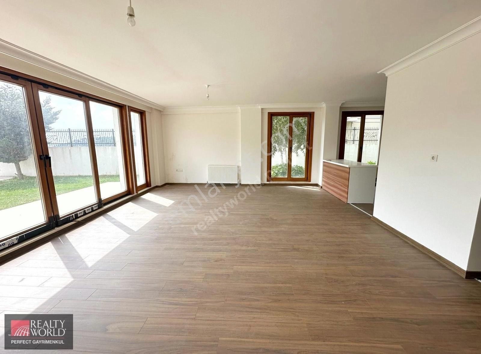 *realty World* Sarıyer Maden'de Satılık 3+1 Bahçe Katı Daire - Görsel 6