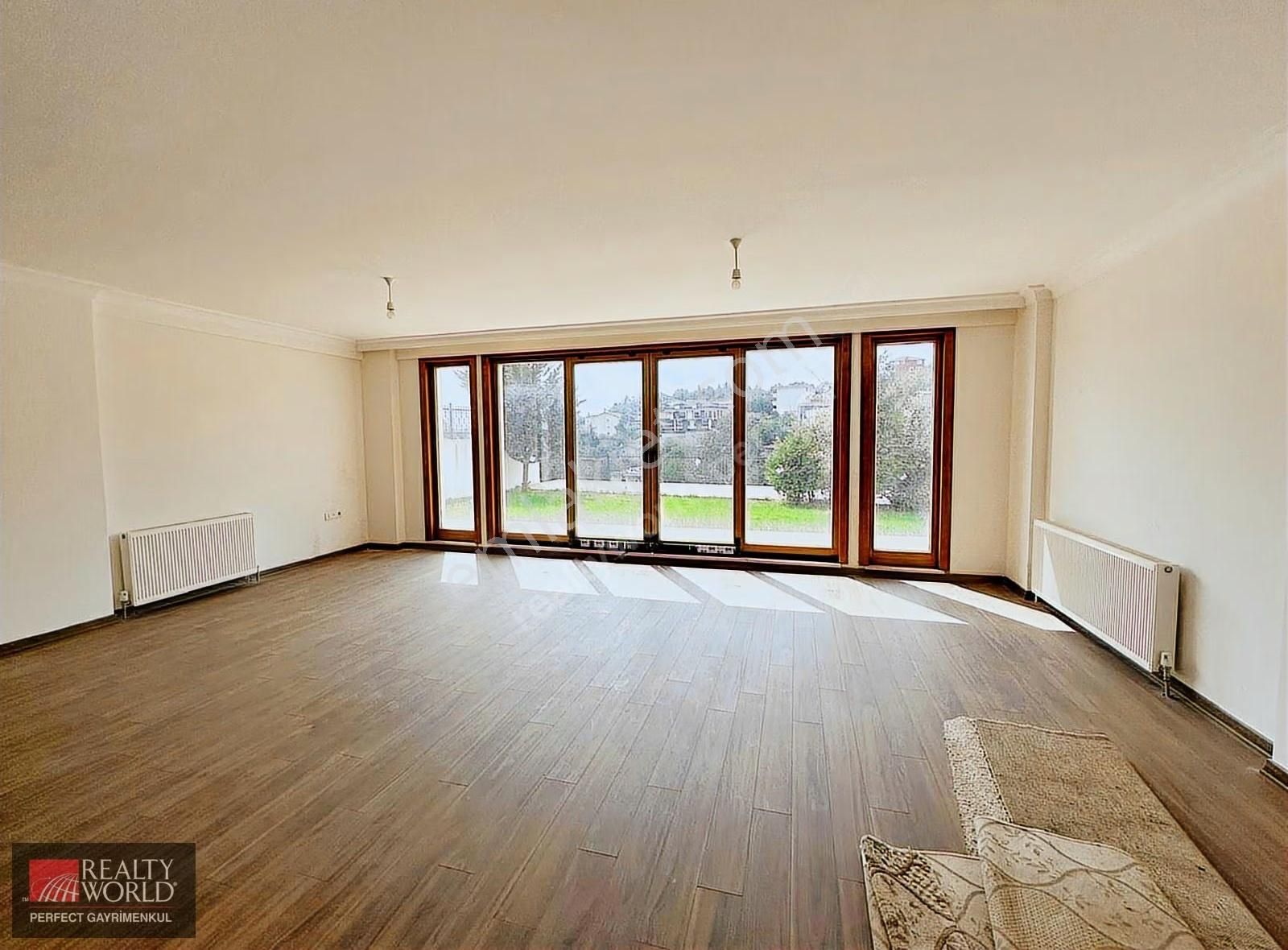 *realty World* Sarıyer Maden'de Geniş Bahçeli Satılık 3+1 Daire - Görsel 7