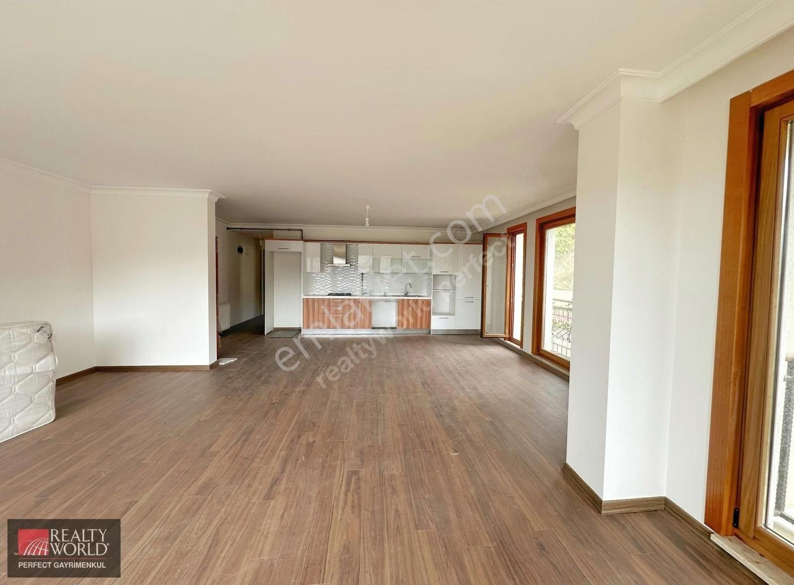 *realty World*sarıyer Maden'de Satılık 4+2 Çatı Dubleksi - Görsel 2