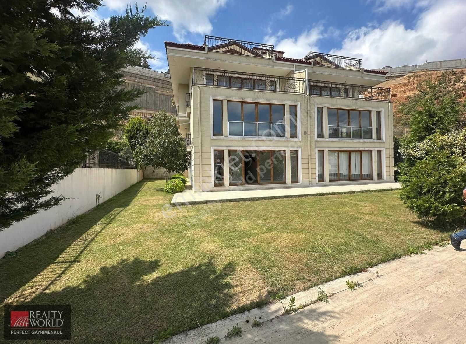 *realty World*sarıyer Maden'de Satılık 4+2 Çatı Dubleksi - Görsel 17