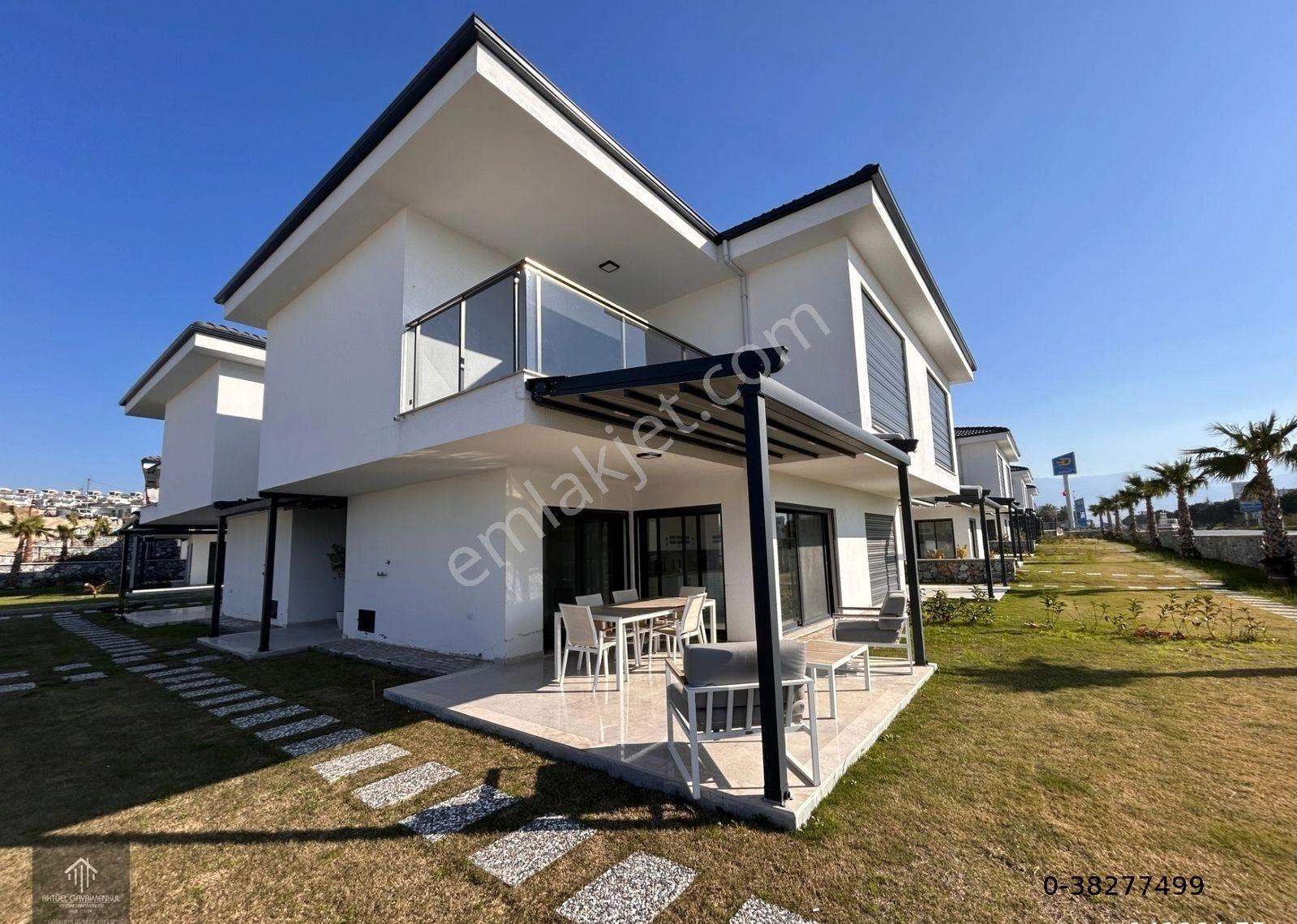 Aydın Kuşadası Soğucak Mah. De 3*+1 Sıfır Oturuma Hazır Villalar - Görsel 21