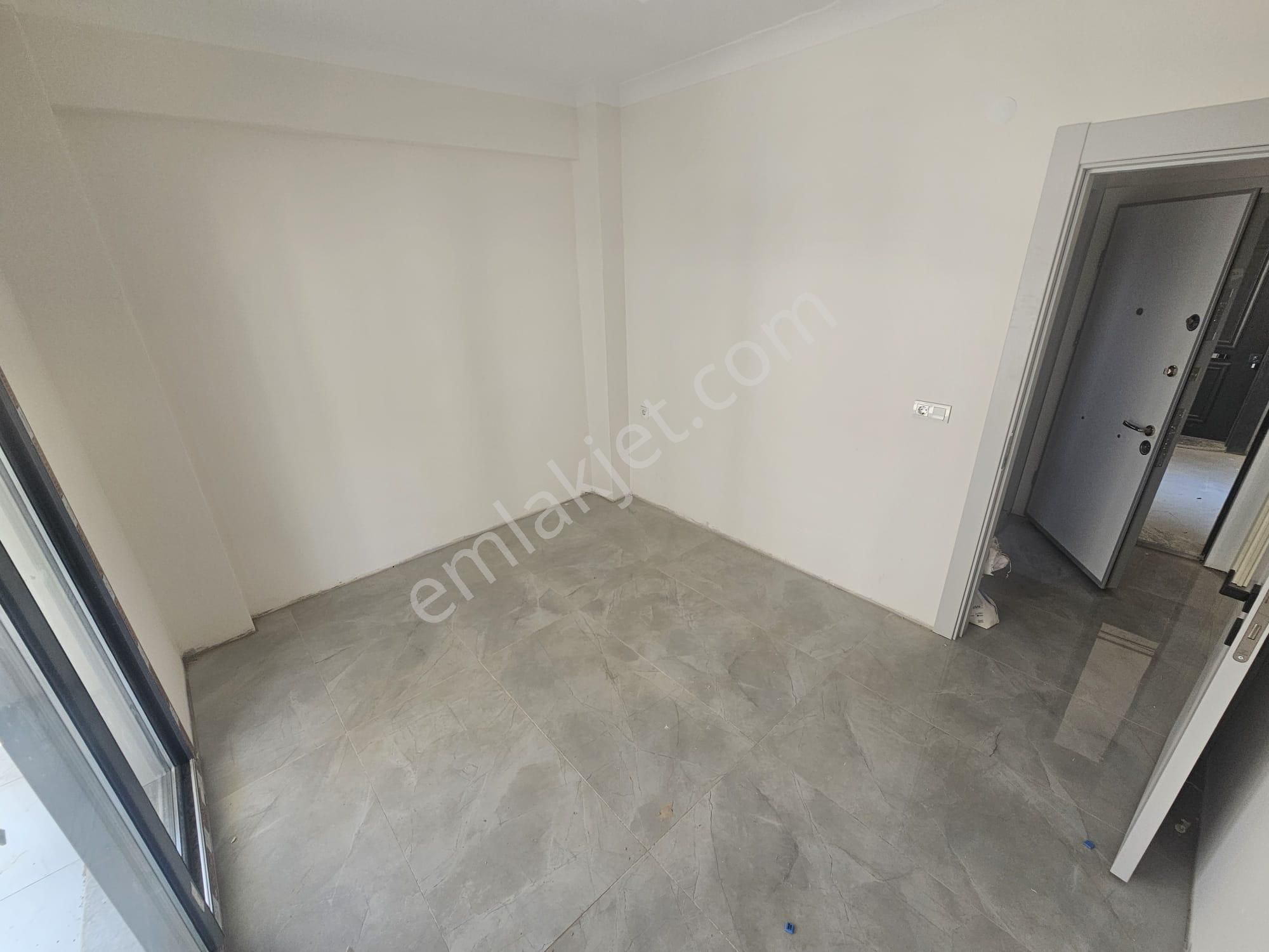 Ön Emlak'tan Burhaniye Merkeze Yakın Satılık Lüks 1+1 Daire! - Görsel 14