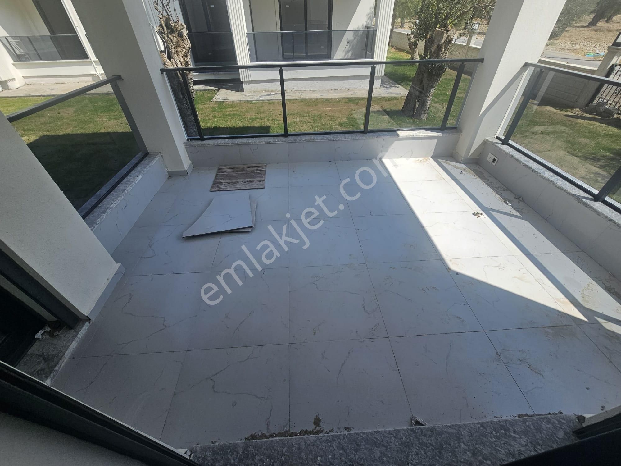 Ön Emlak'tan Burhaniye Merkeze Yakın Satılık Lüks 1+1 Daire! - Görsel 7