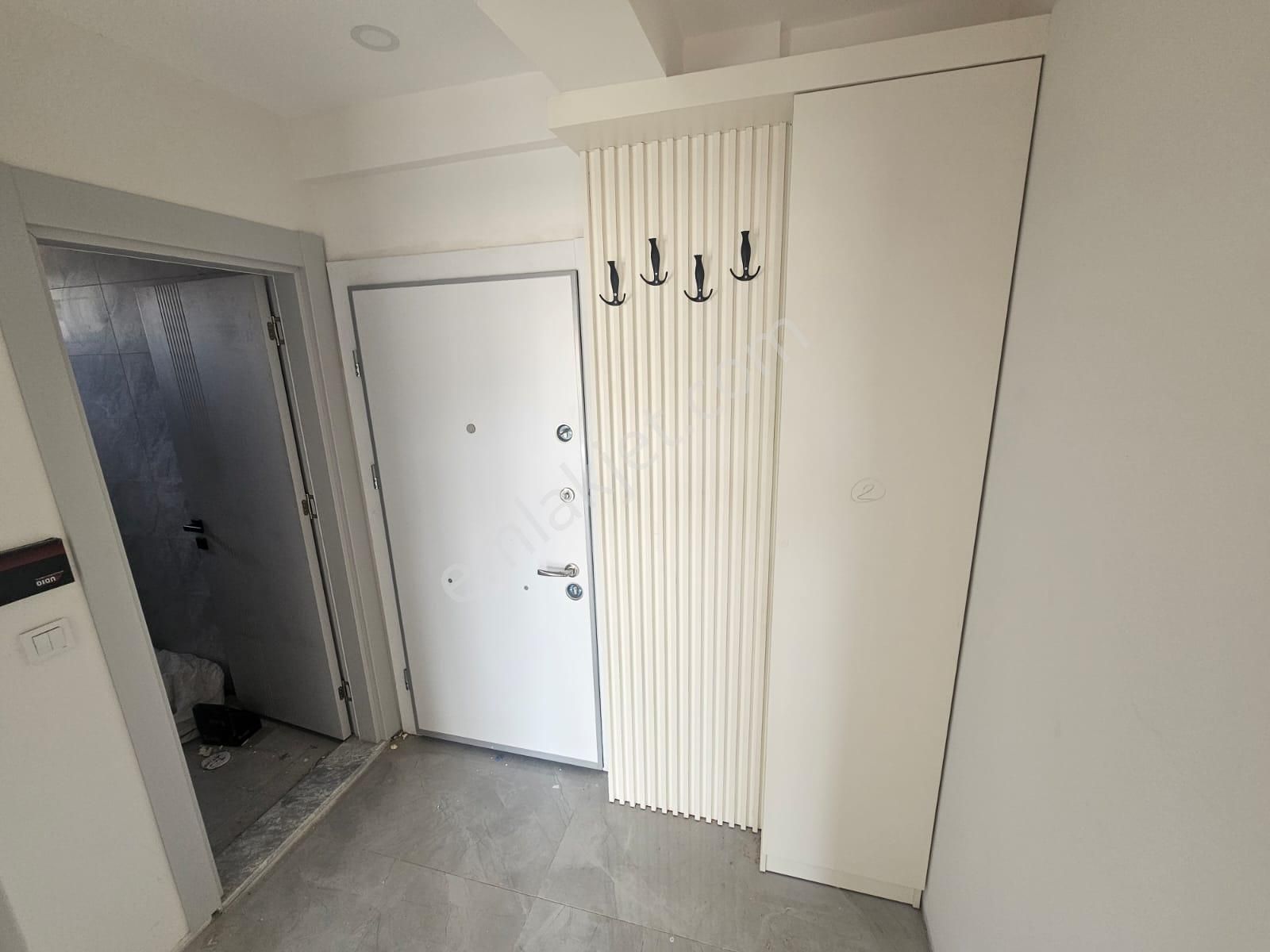 Ön Emlak'tan Burhaniye Merkeze Yakın Satılık Lüks 1+1 Daire! - Görsel 10