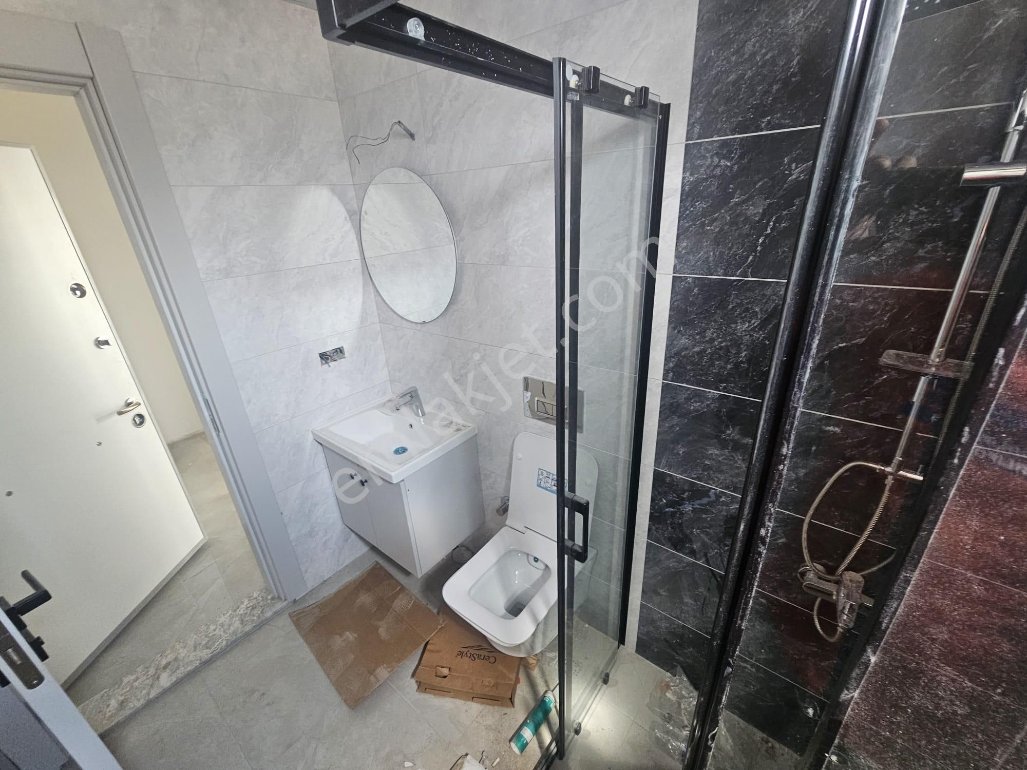 Ön Emlak'tan Burhaniye Merkeze Yakın Satılık Lüks 1+1 Daire! - Görsel 11