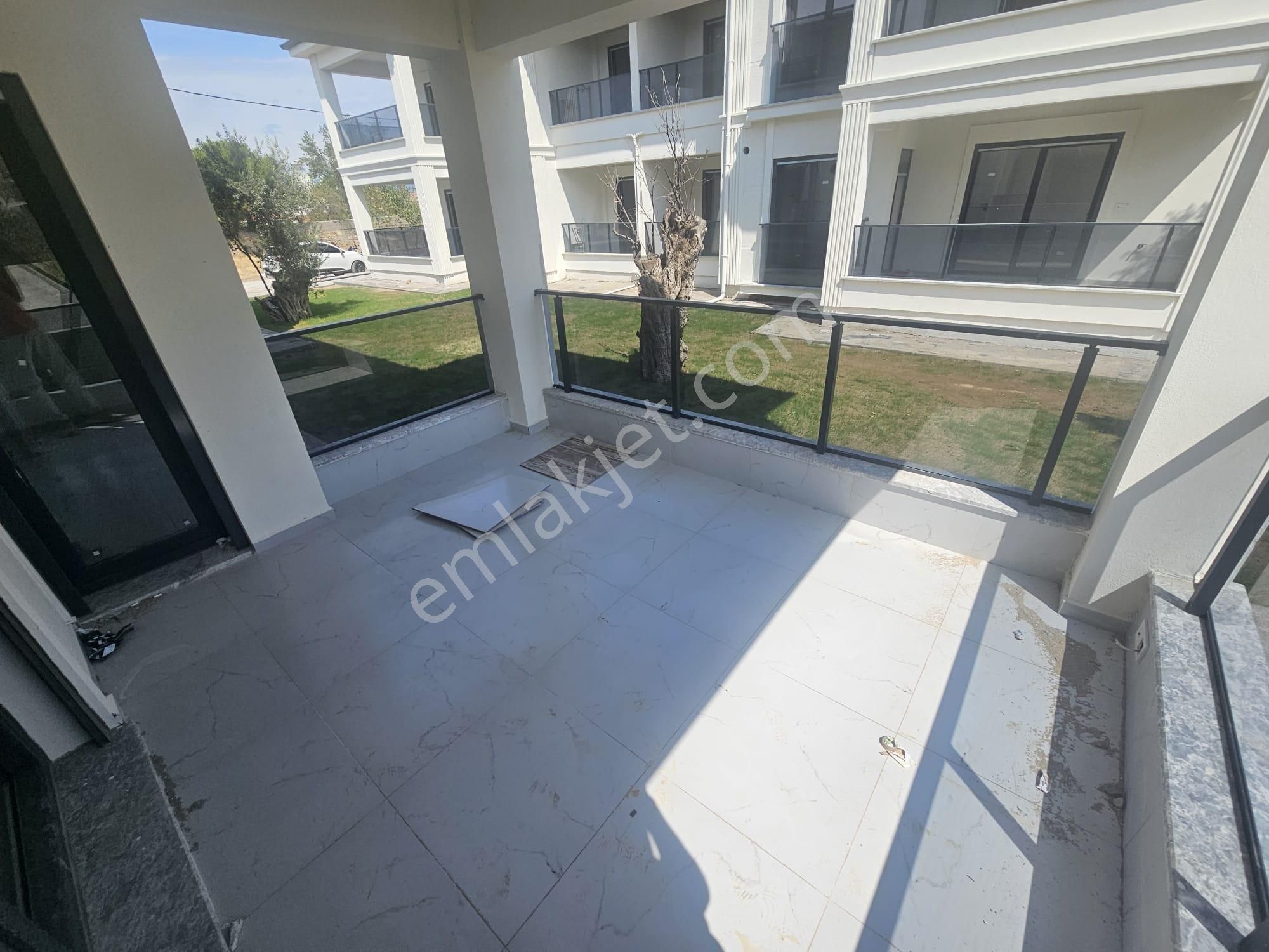 Ön Emlak'tan Burhaniye Merkeze Yakın Satılık Lüks 1+1 Daire! - Görsel 8