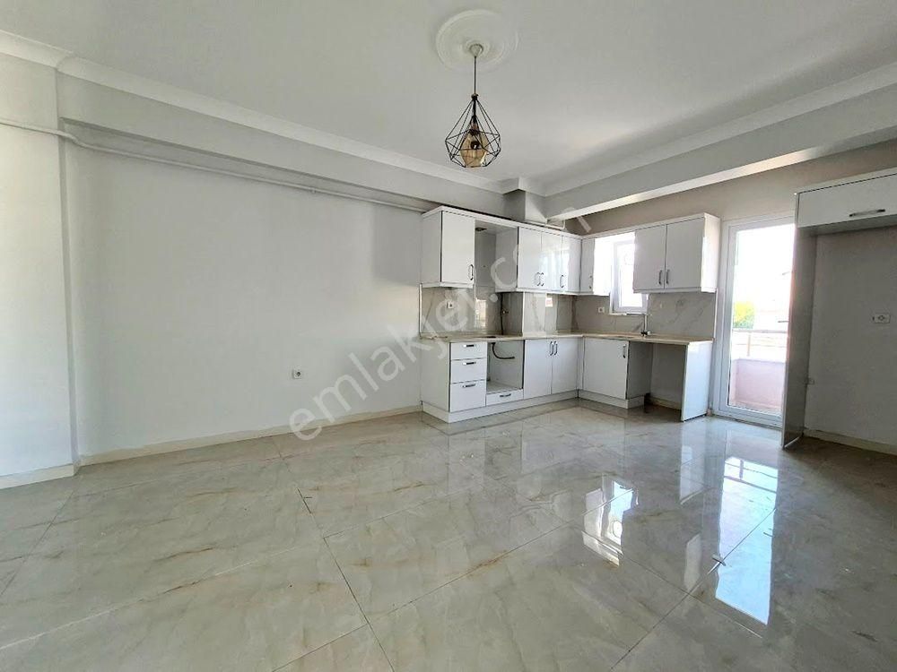Adapazarı Akıncılar Mahallesinde Kiralık 2+1 Daire - Görsel 4