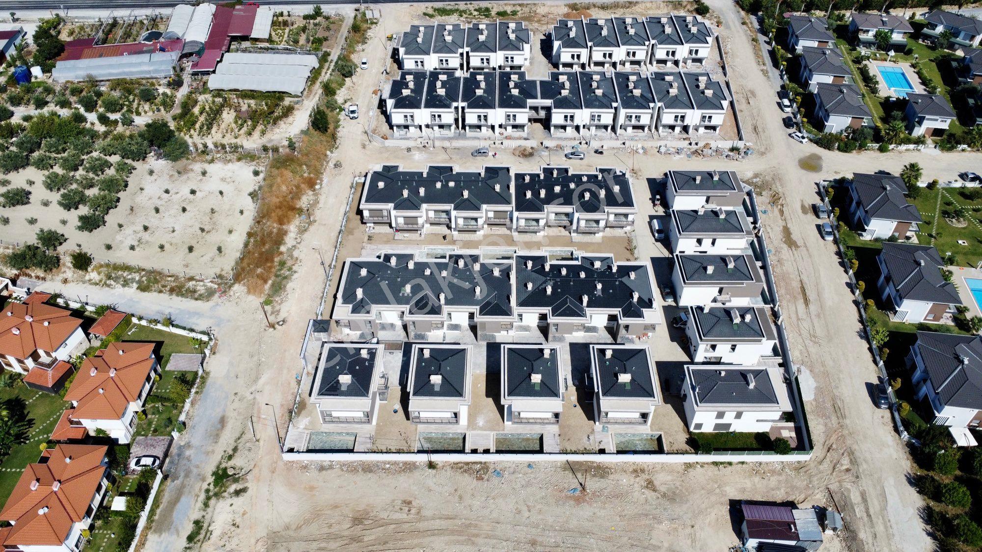 Kuşadası Soğucak Mah. De Denize Yürüme Mesafesinde Sıfır Villa - Görsel 32