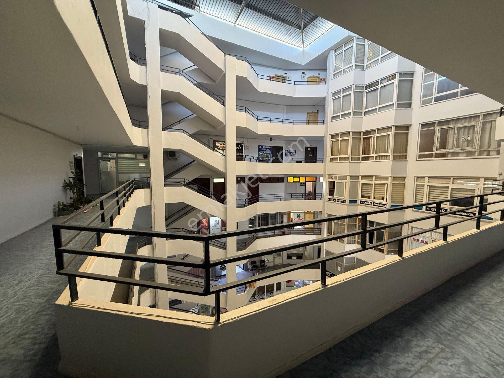 Ra Gayrimenkul Şehitmustafa Mh.satılık Ofis - Görsel 8