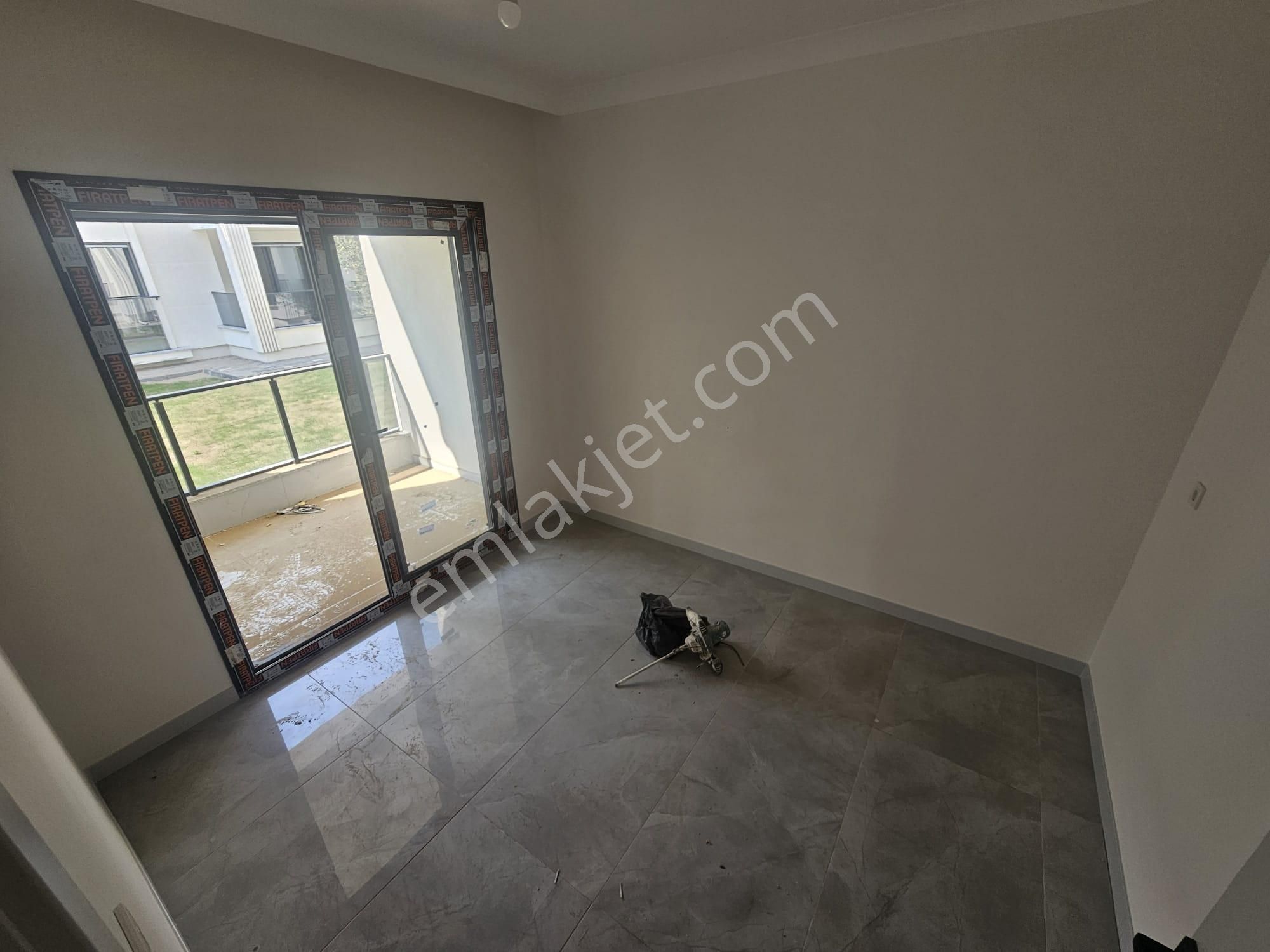 Ön Emlak'tan Burhaniye Merkeze Yakın Satılık Lüks 2+1 Daire! - Görsel 17