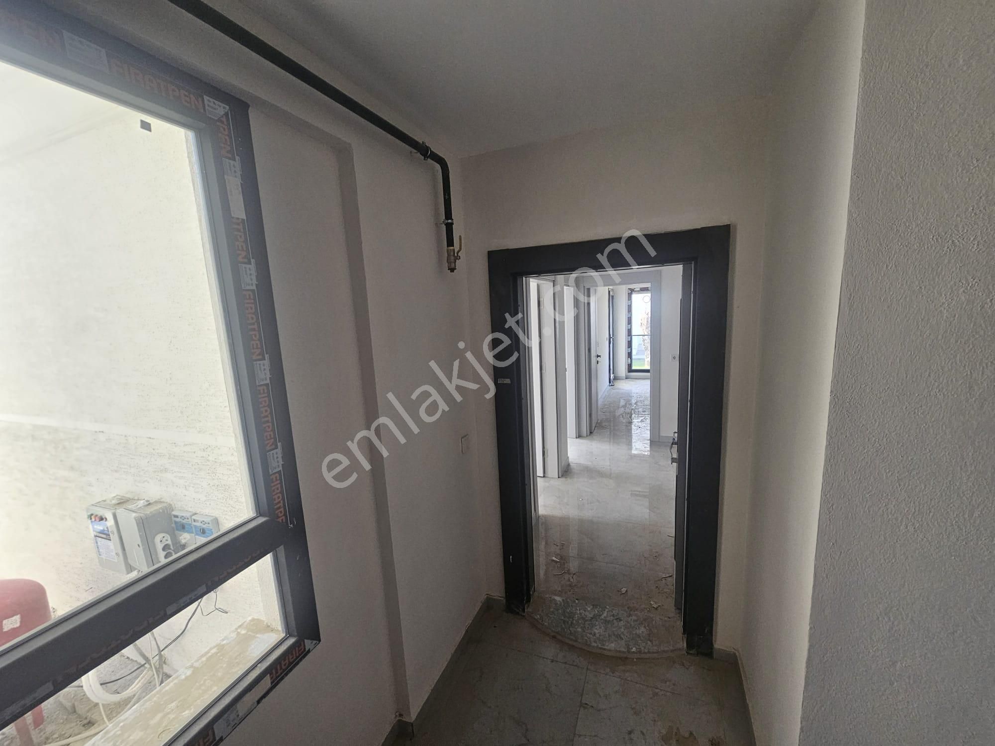 Ön Emlak'tan Burhaniye Merkeze Yakın Satılık Lüks 2+1 Daire! - Görsel 23