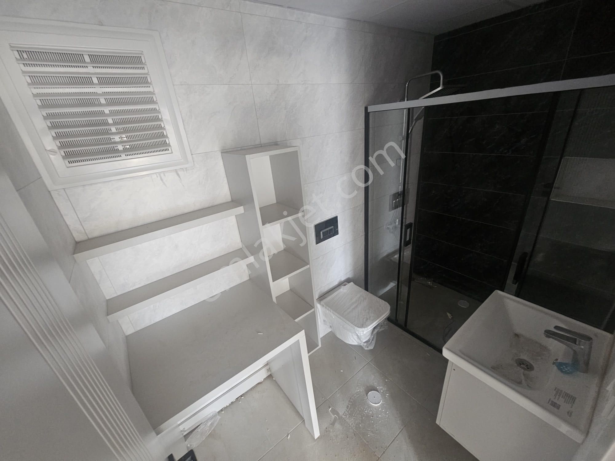 Ön Emlak'tan Burhaniye Merkeze Yakın Satılık Lüks 2+1 Daire! - Görsel 14