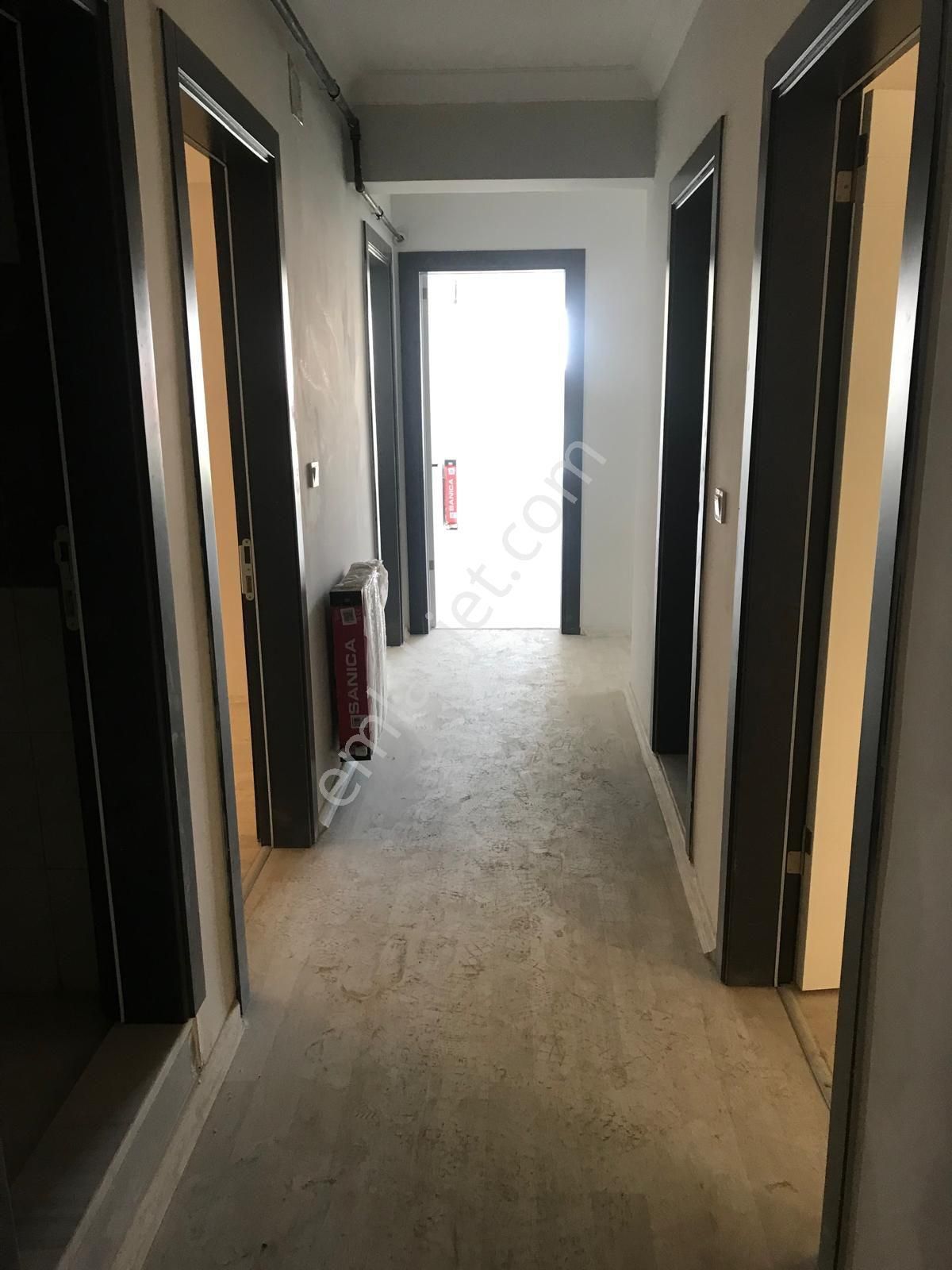 Aysu Konut Emlaktan Satılık 3+1 140 Metre Asansör Lü Sıfır Seyit Ahmet Mahallesinde Manisa Akhisarda - Görsel 7