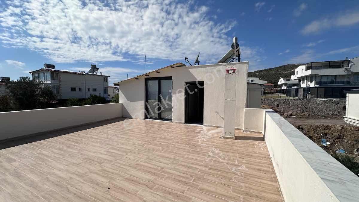 Çandarlı Panorama Vıllaları’nda Özel Havuzlu Denız Manzaralı Lüks Dubleks Vılla - Görsel 4