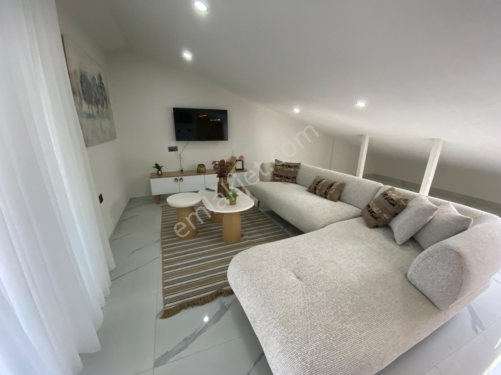 Aydın/didim/altınkum Mh Satılık Eşyalı Havuzlu 5+1 Tam Müstakil Villa - Görsel 35