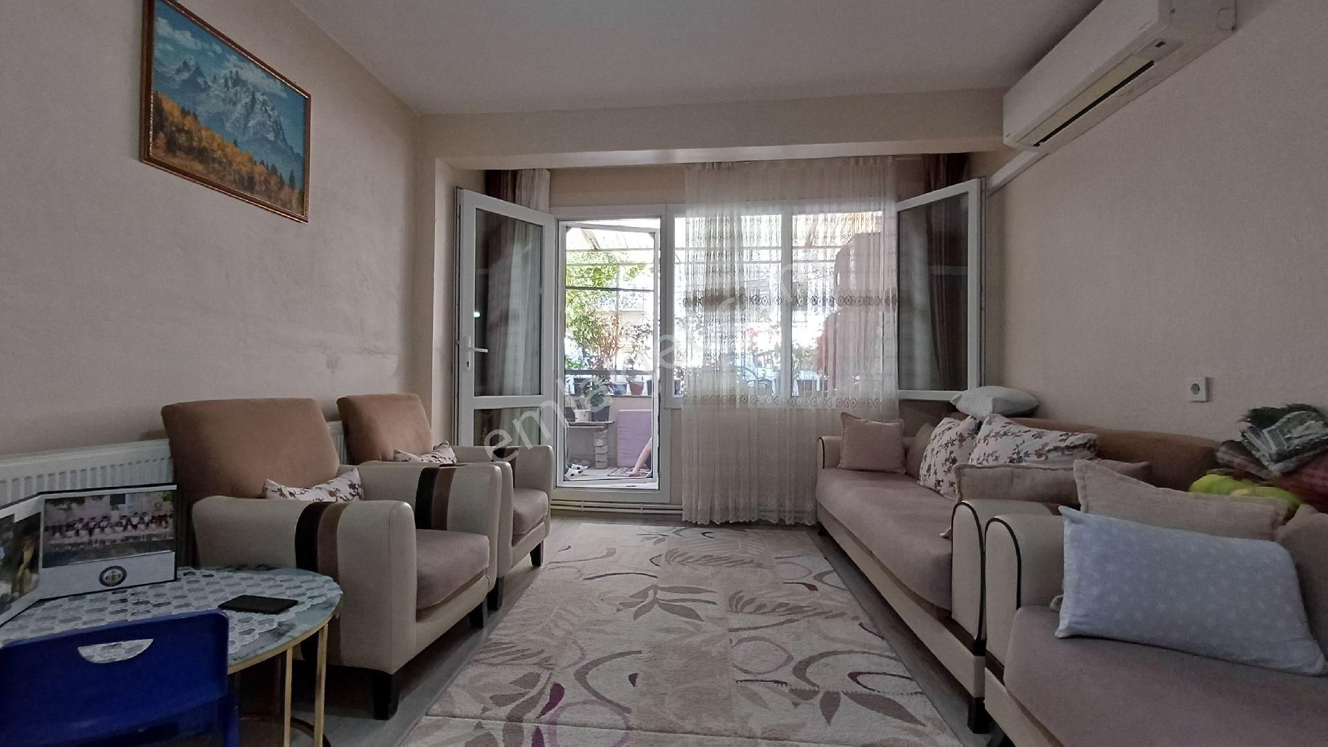 Ana Caddeye Yakın Bakımlı